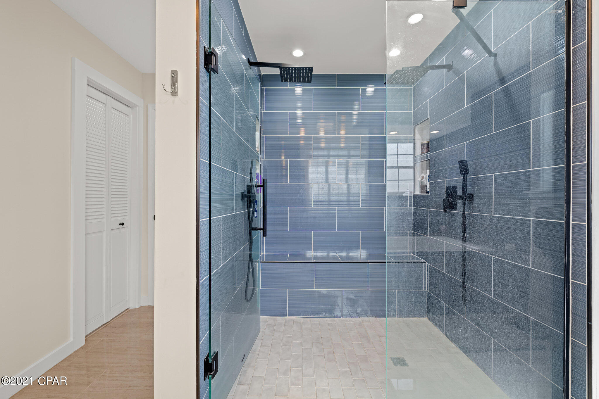 North Shore Unit 2 - Residential