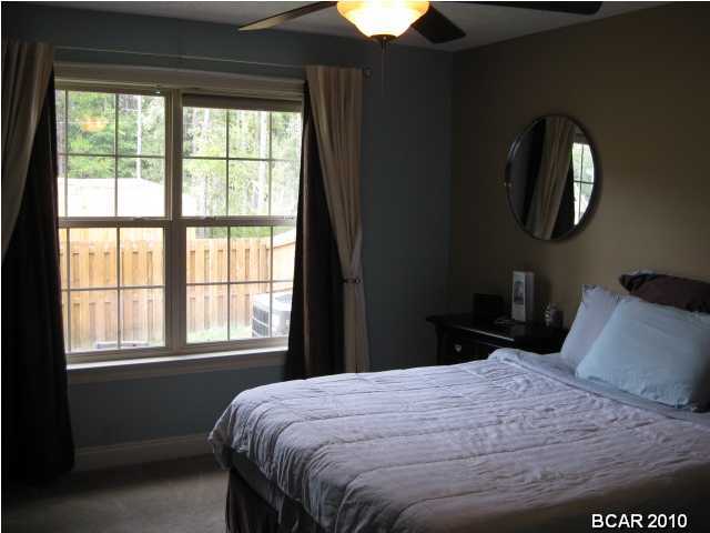 The Pines Of Lynn Haven - Residential