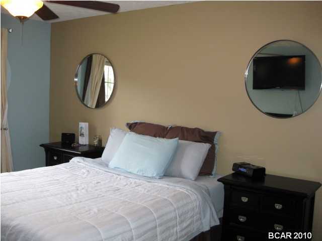 The Pines Of Lynn Haven - Residential