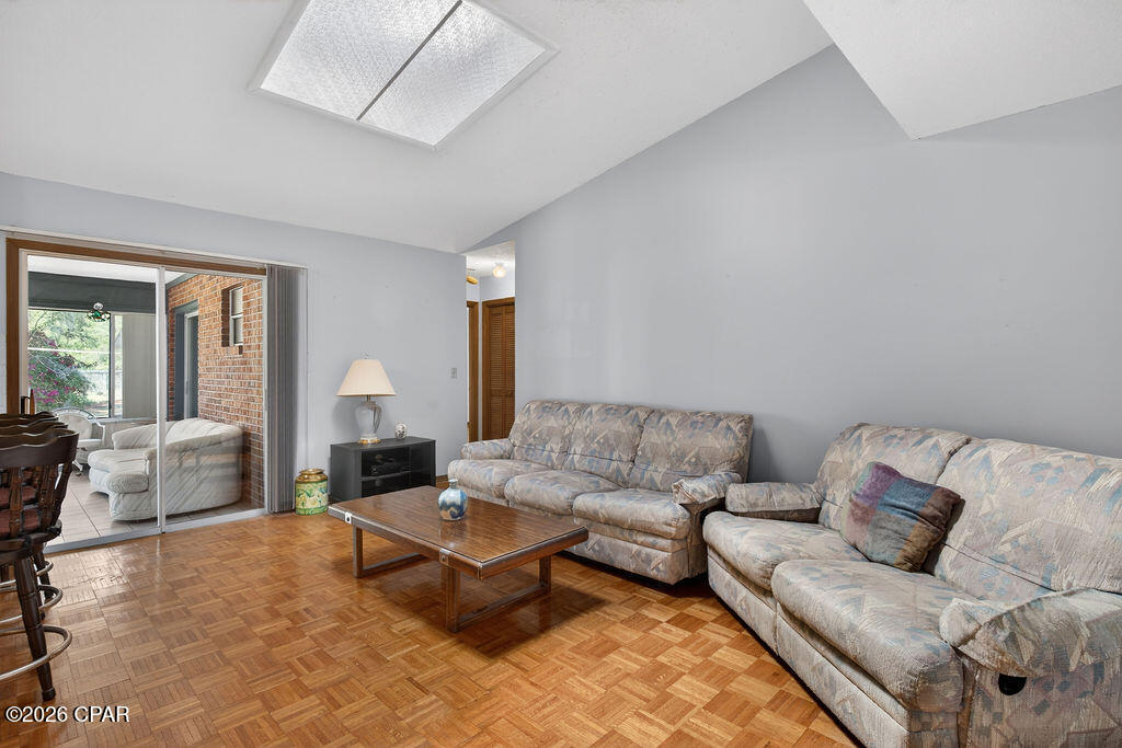 Oak Hills Unit 1 - Residential