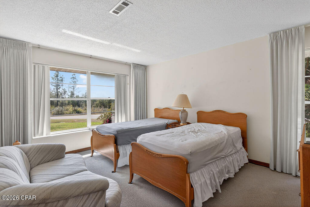 Oak Hills Unit 1 - Residential