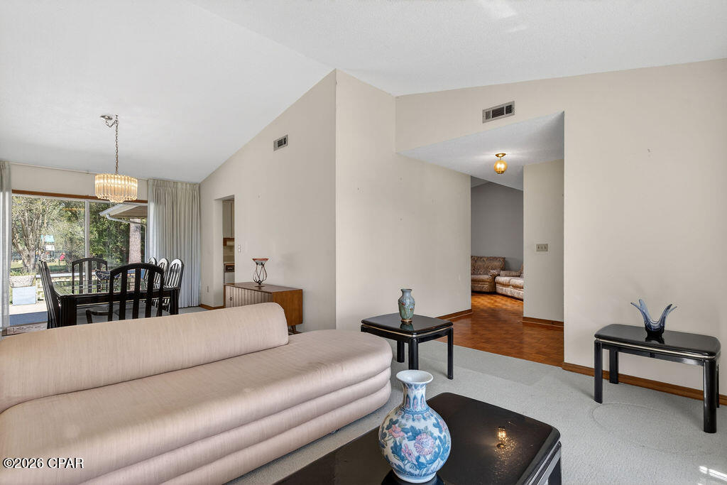 Oak Hills Unit 1 - Residential