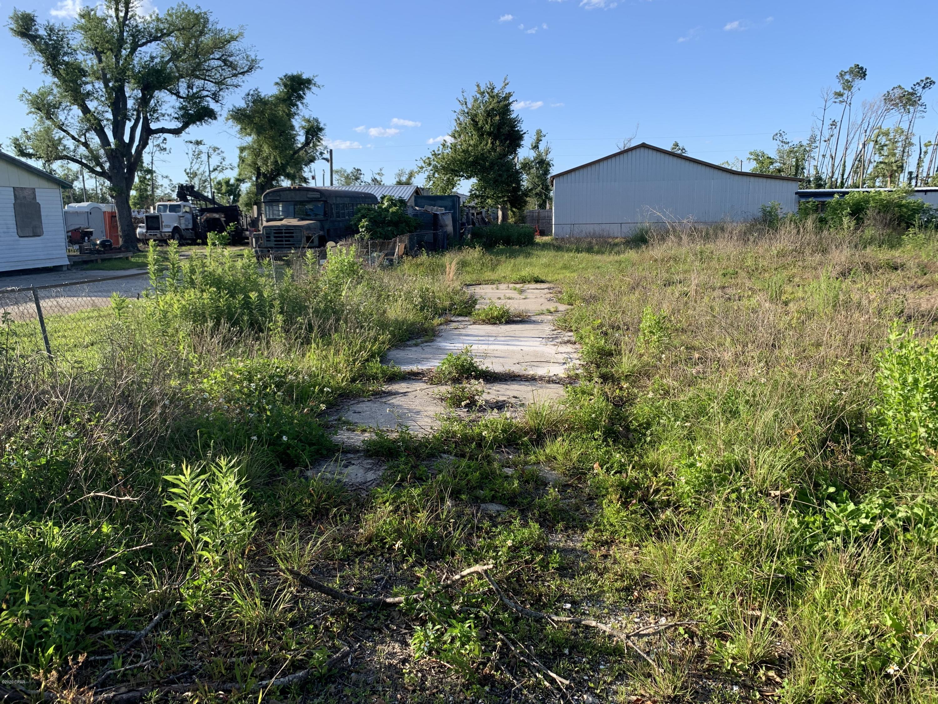 [No Recorded Subdiv] - Land