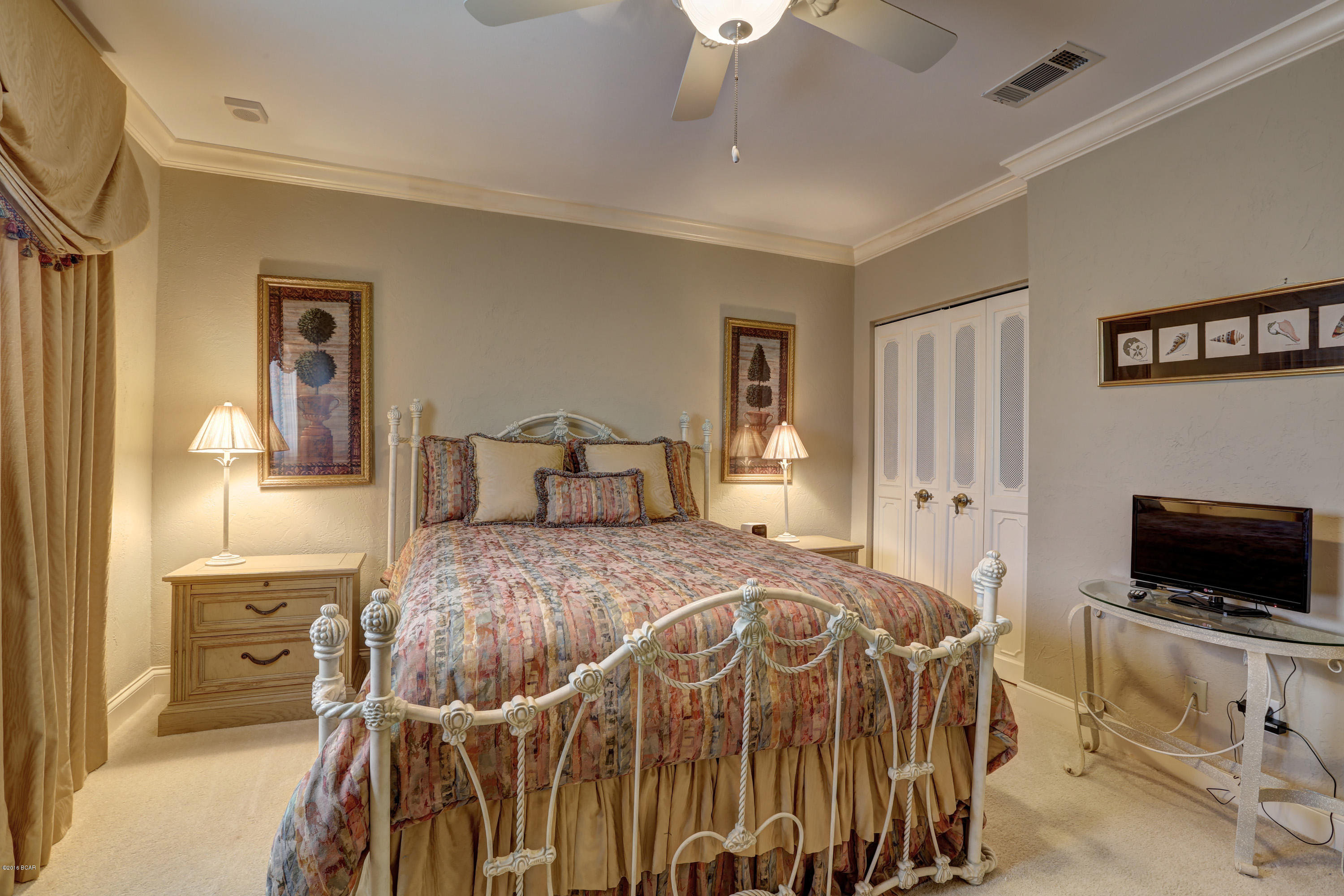 Regency Towers - Residential