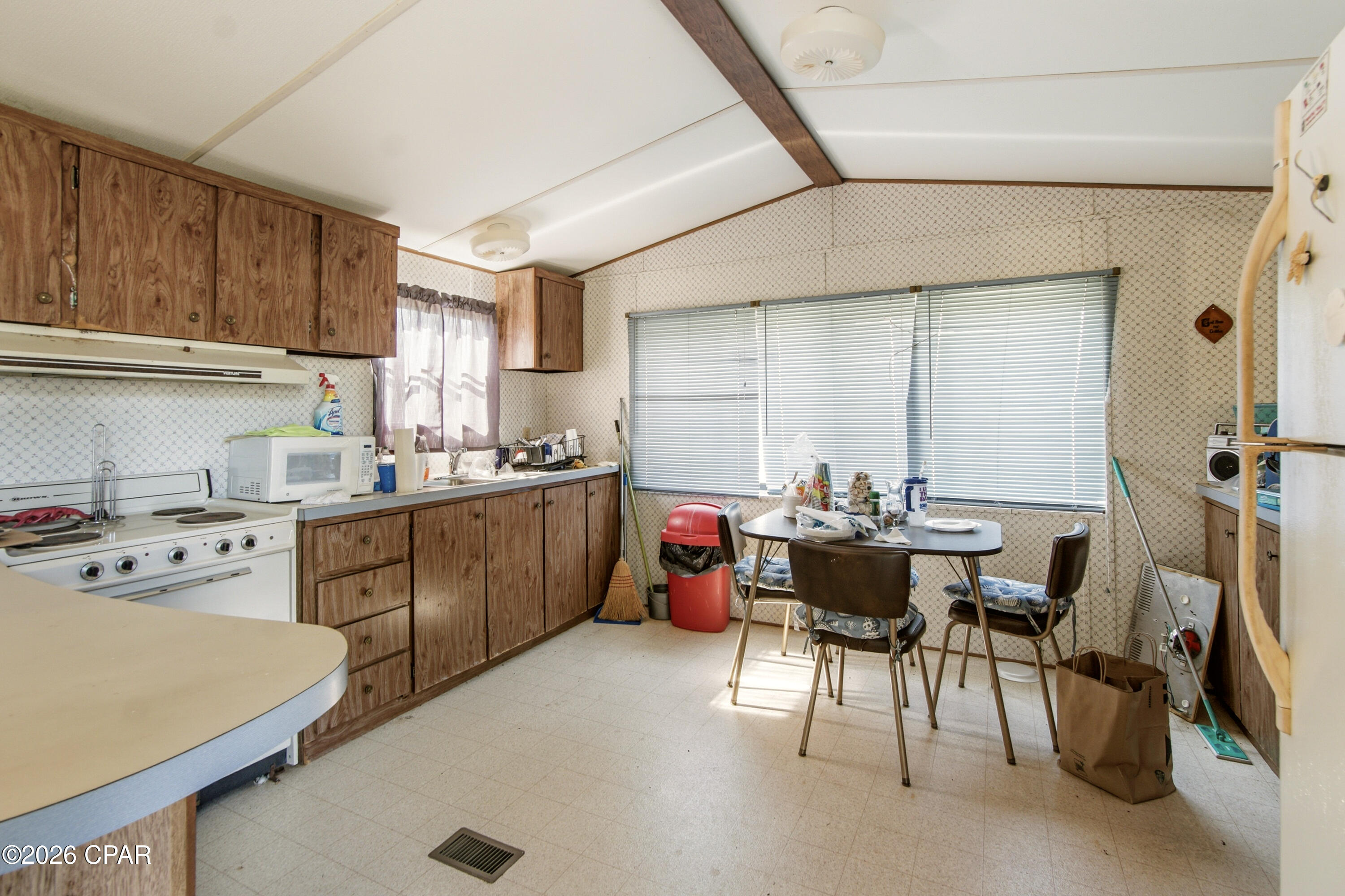 North Lagoon Oaks 7th Add - Residential