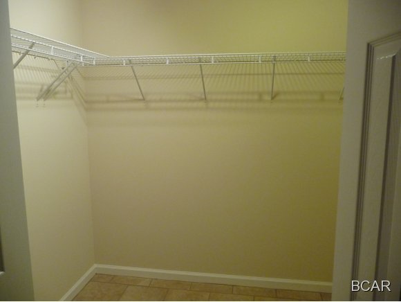 Shadow Bay Unit 2 Replat - Residential Lease