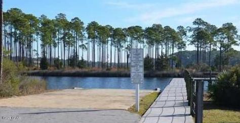 Laird Bayou - Land