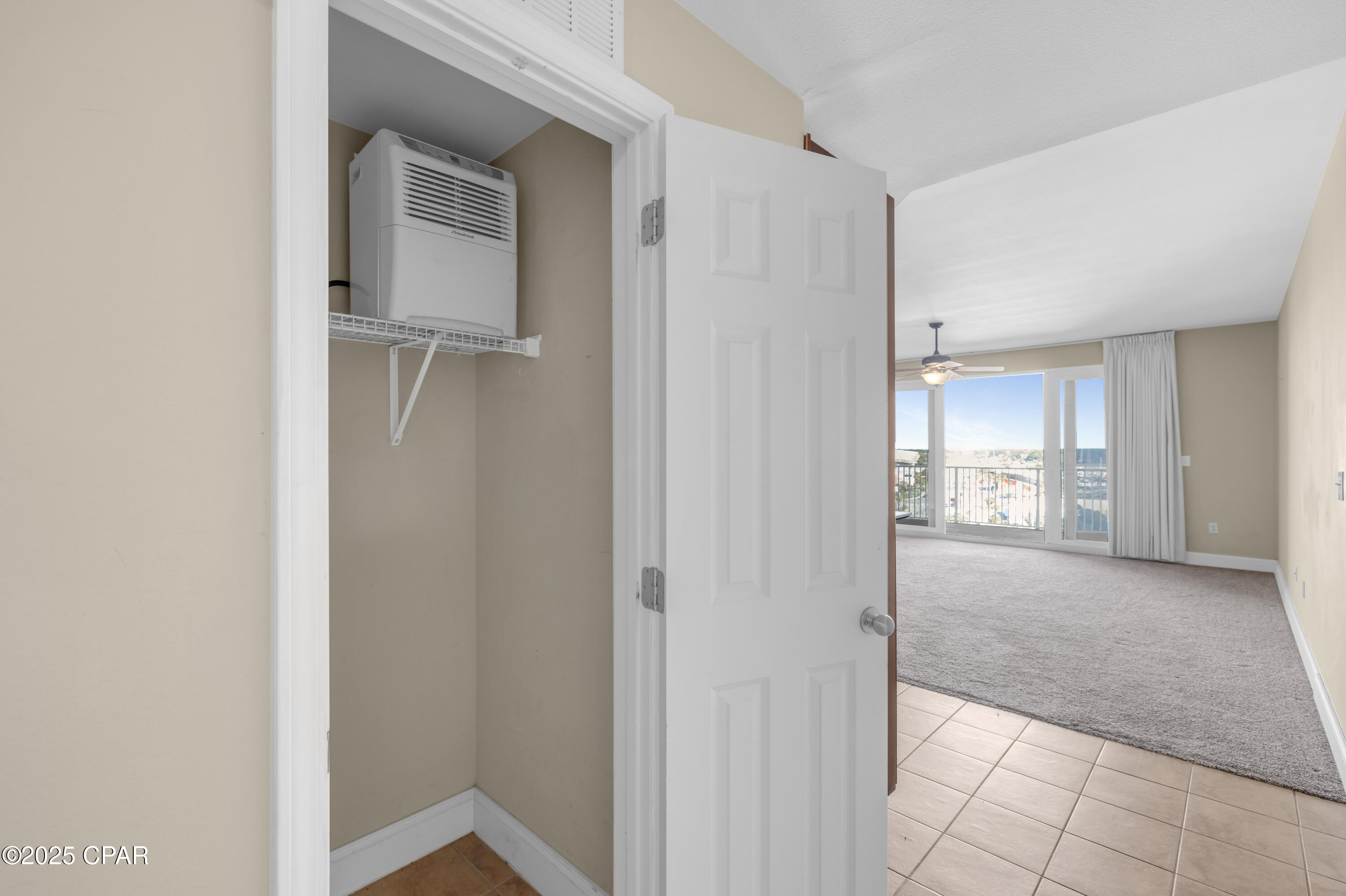 Laketown Wharf - Residential