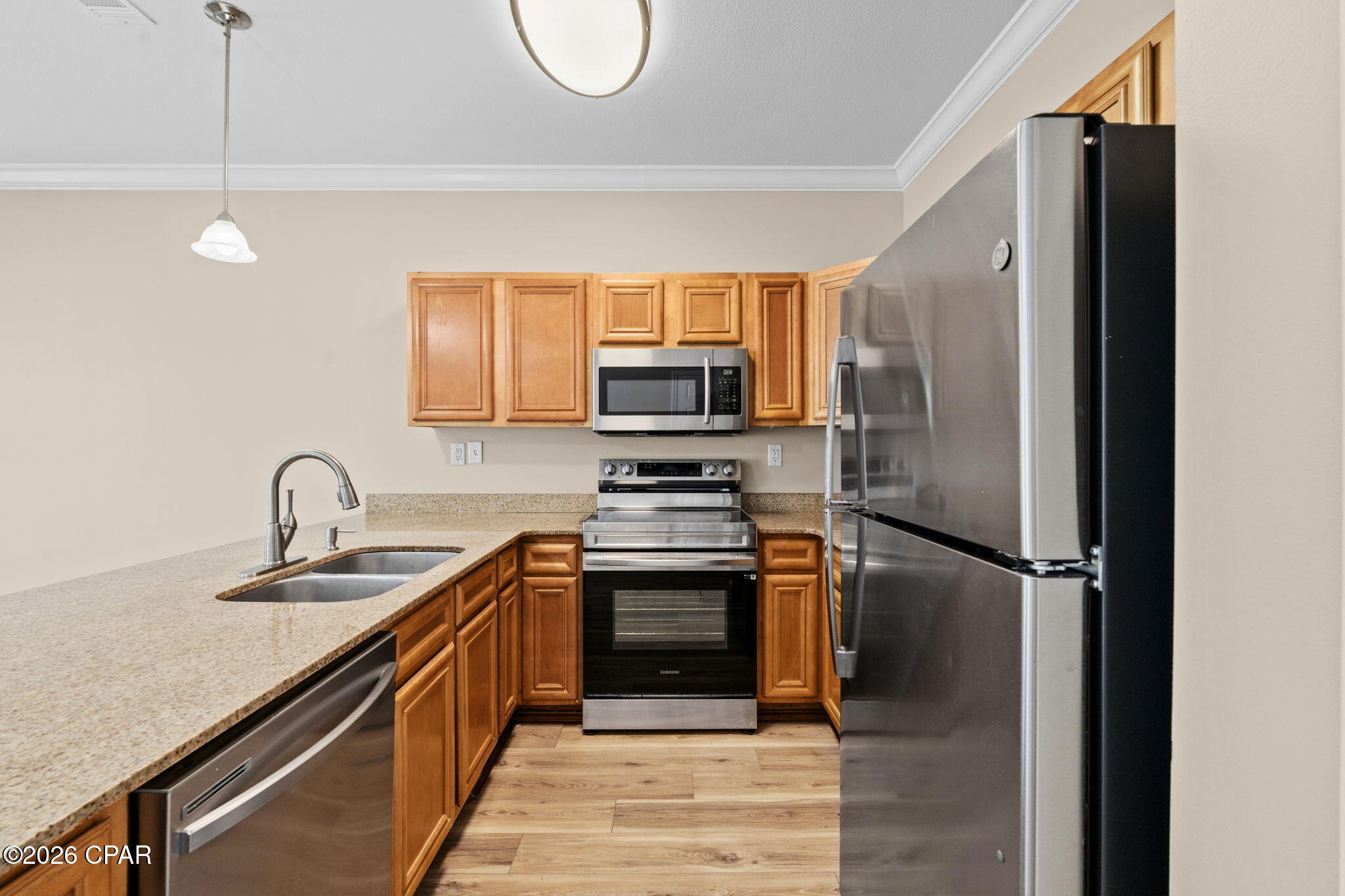 Thomas Drive Park U-1 - Residential