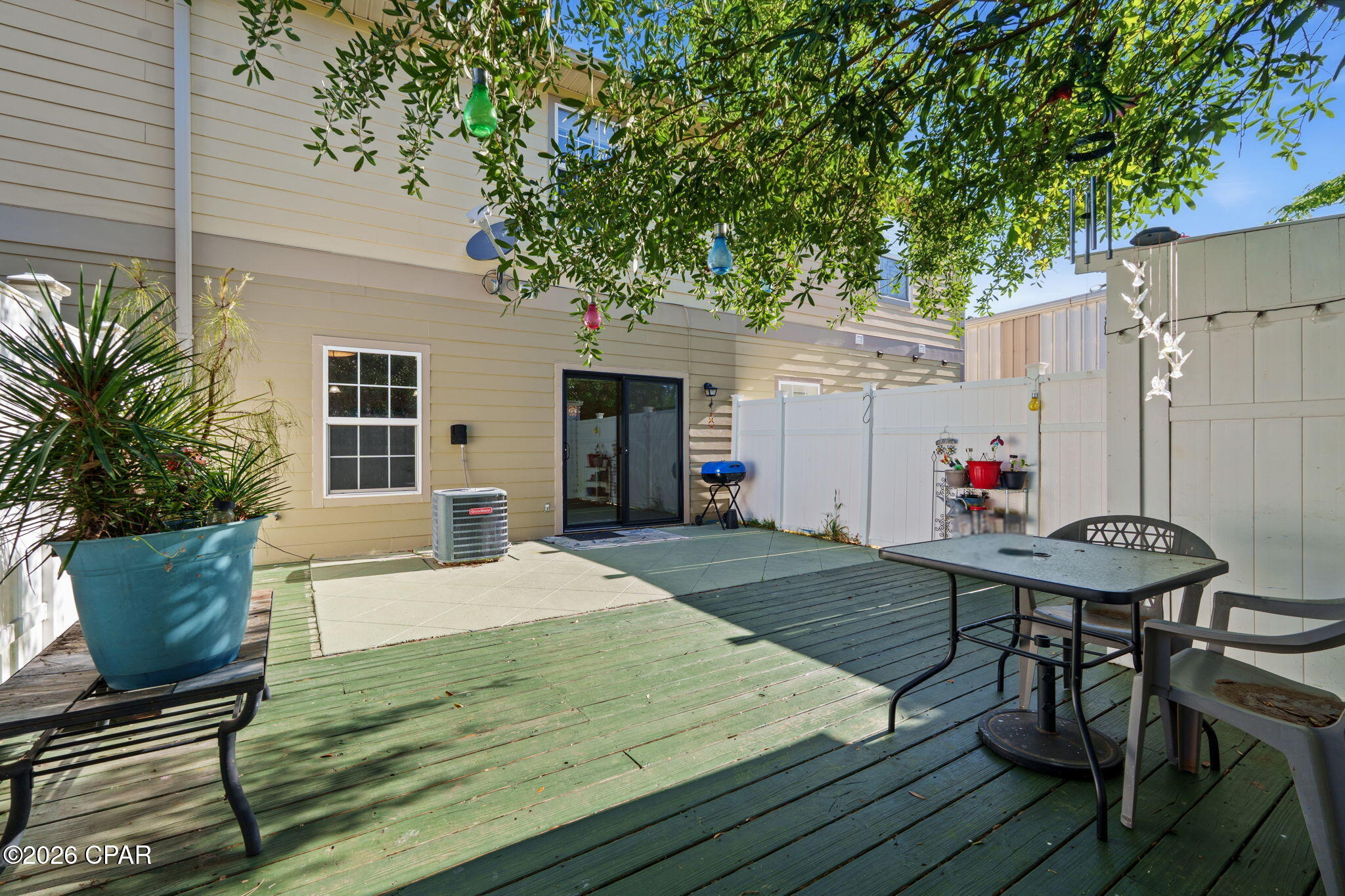 Thomas Drive Park U-1 - Residential