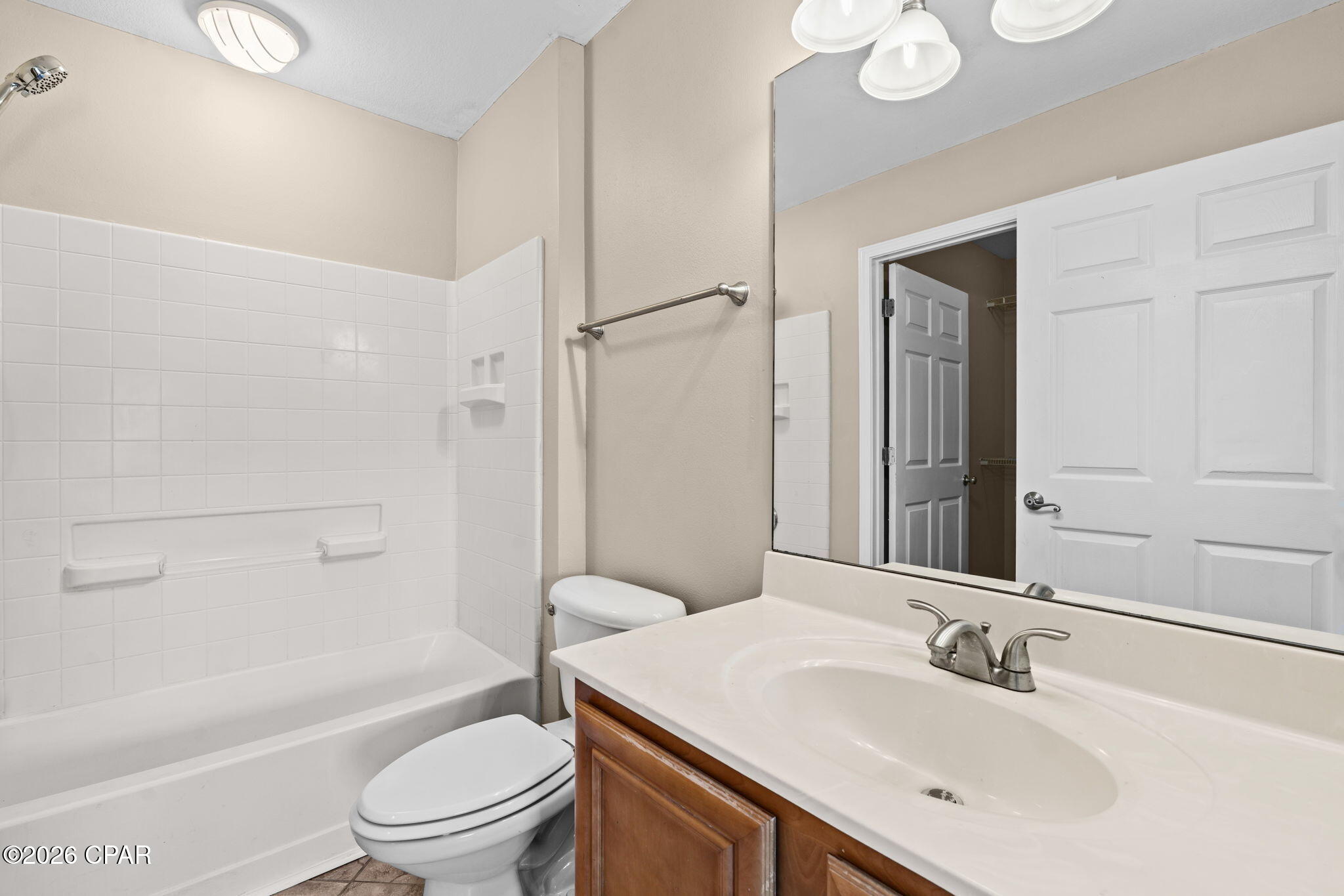 Thomas Drive Park U-1 - Residential