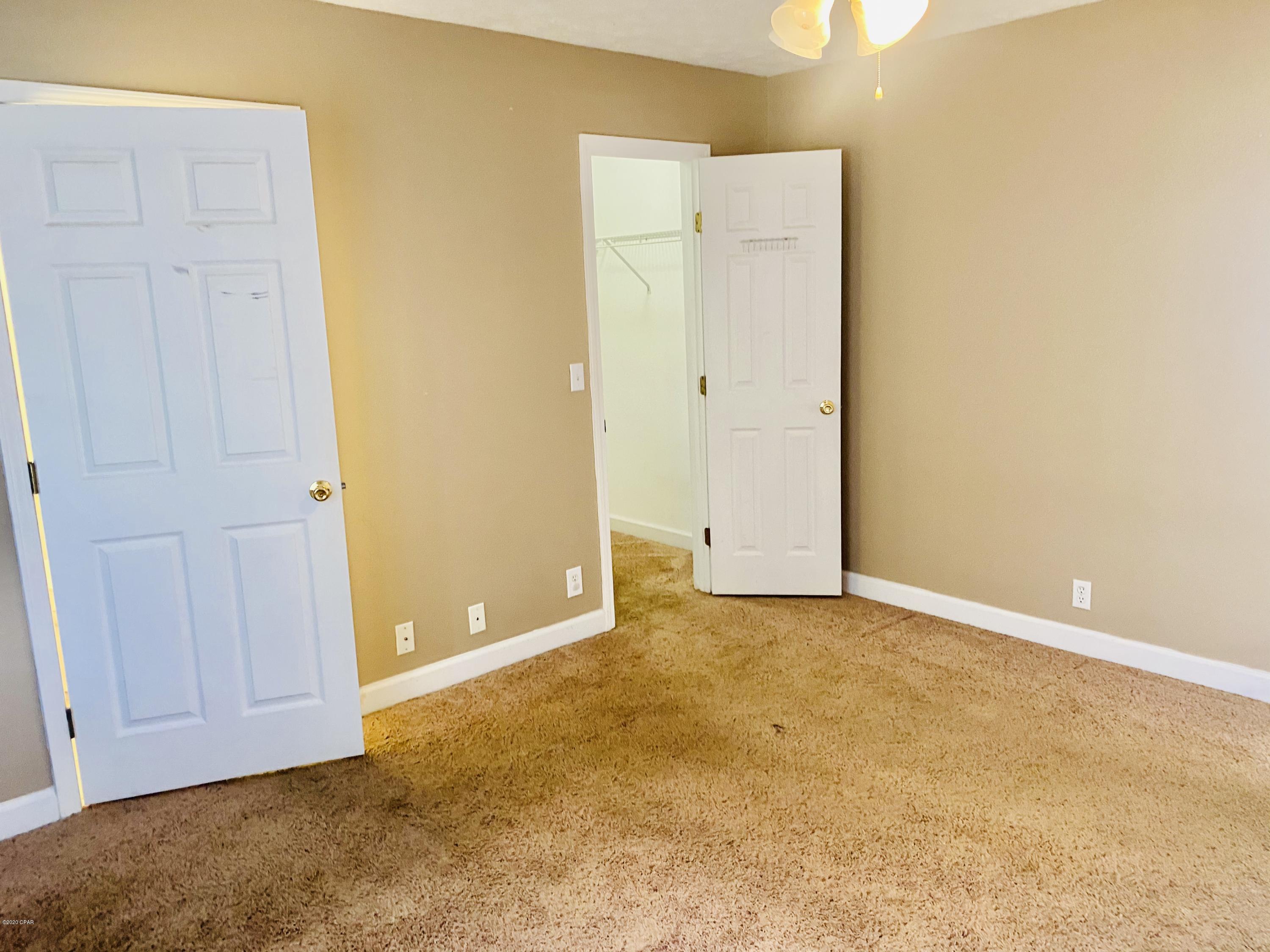 Venetian Villa - Residential