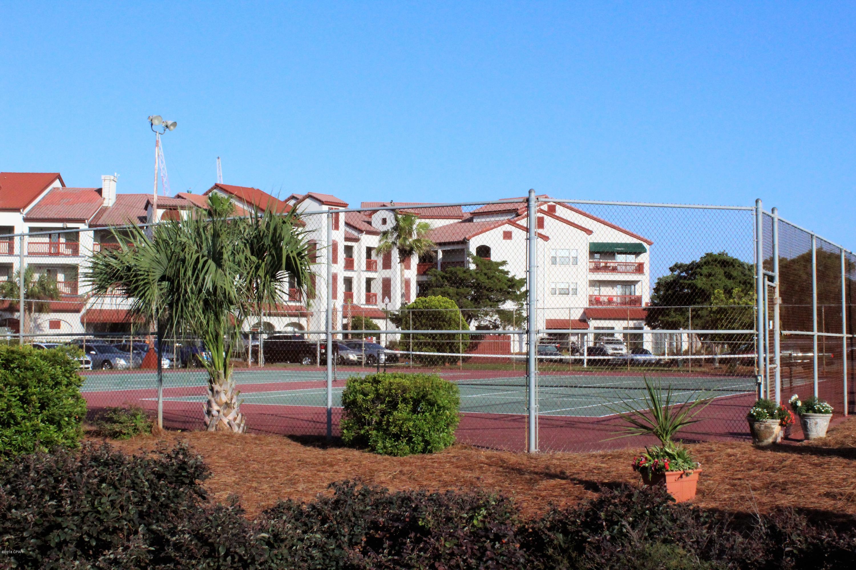 Villas Of St. Thomas 4 - Residential