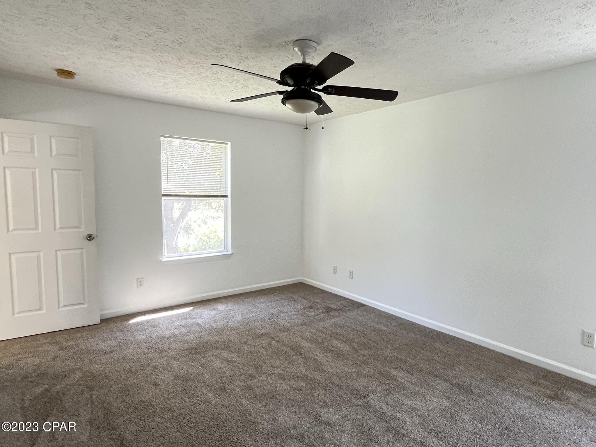 Palm Cove - Residential Lease