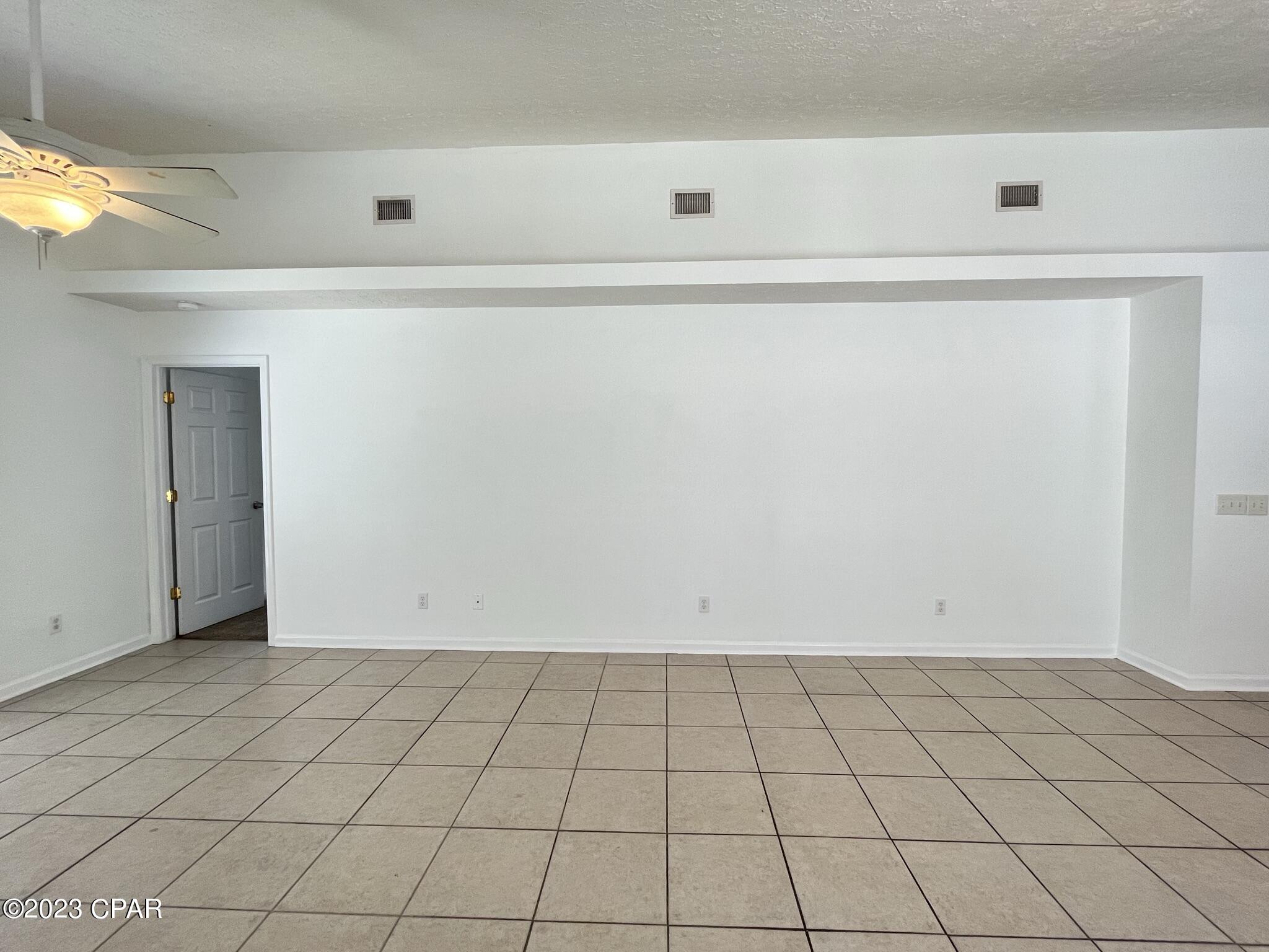 Palm Cove - Residential Lease