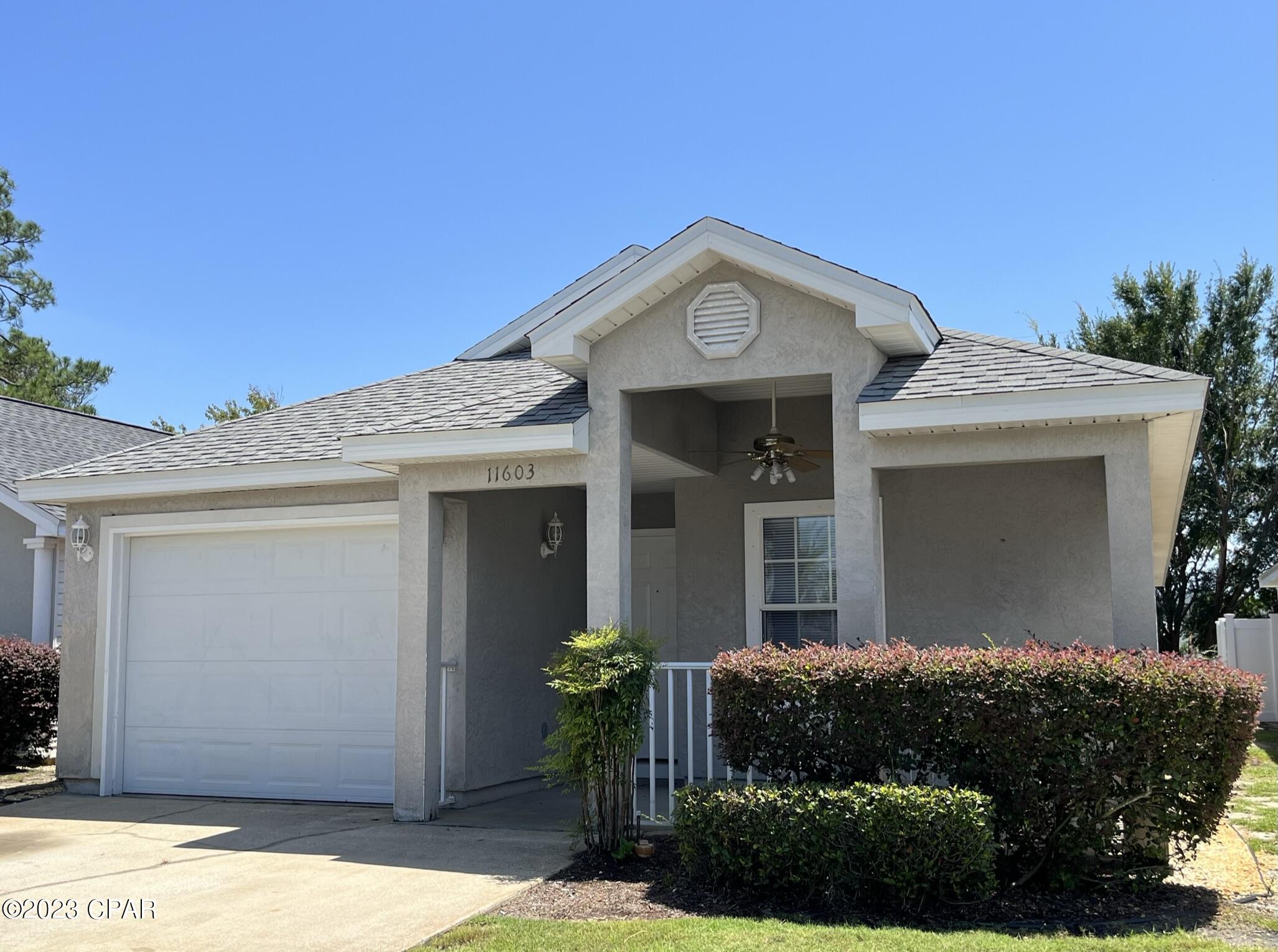 Palm Cove - Residential Lease