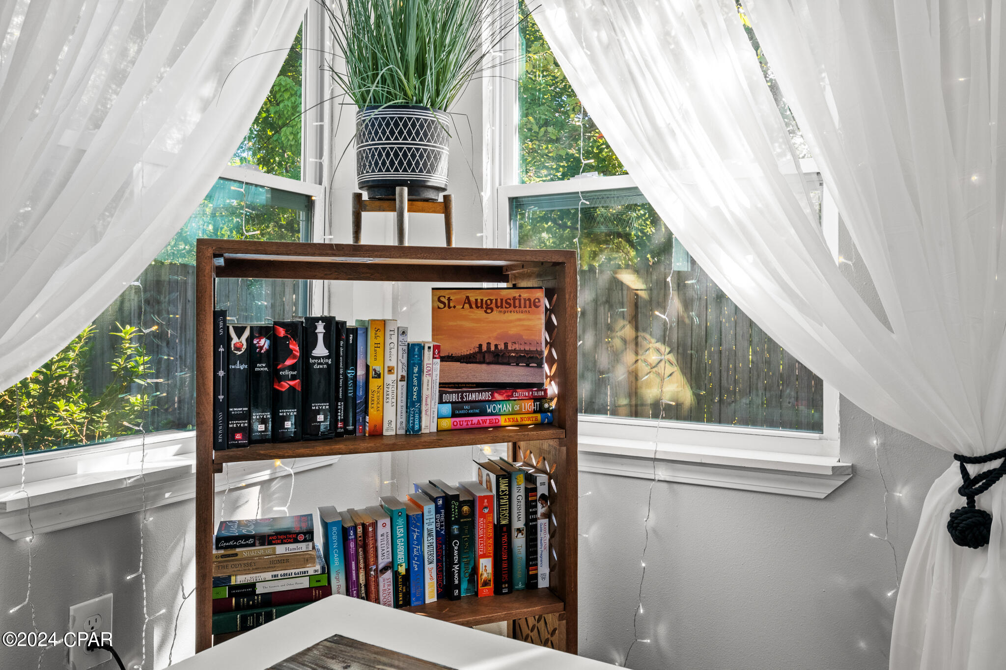 Oakland Terrace Add - Residential