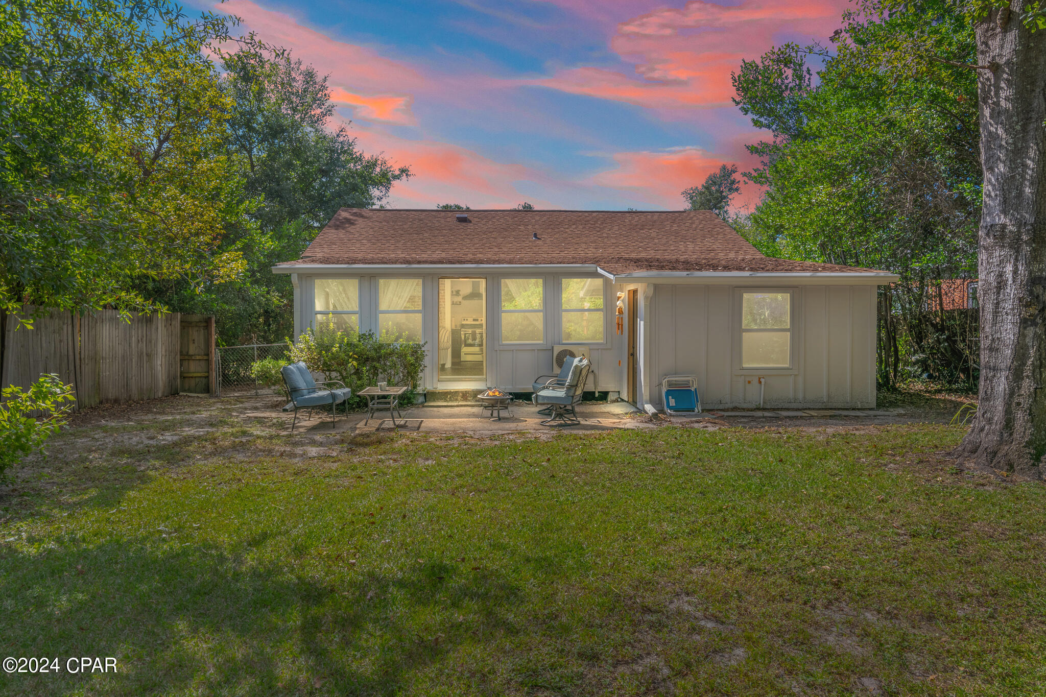 Oakland Terrace Add - Residential