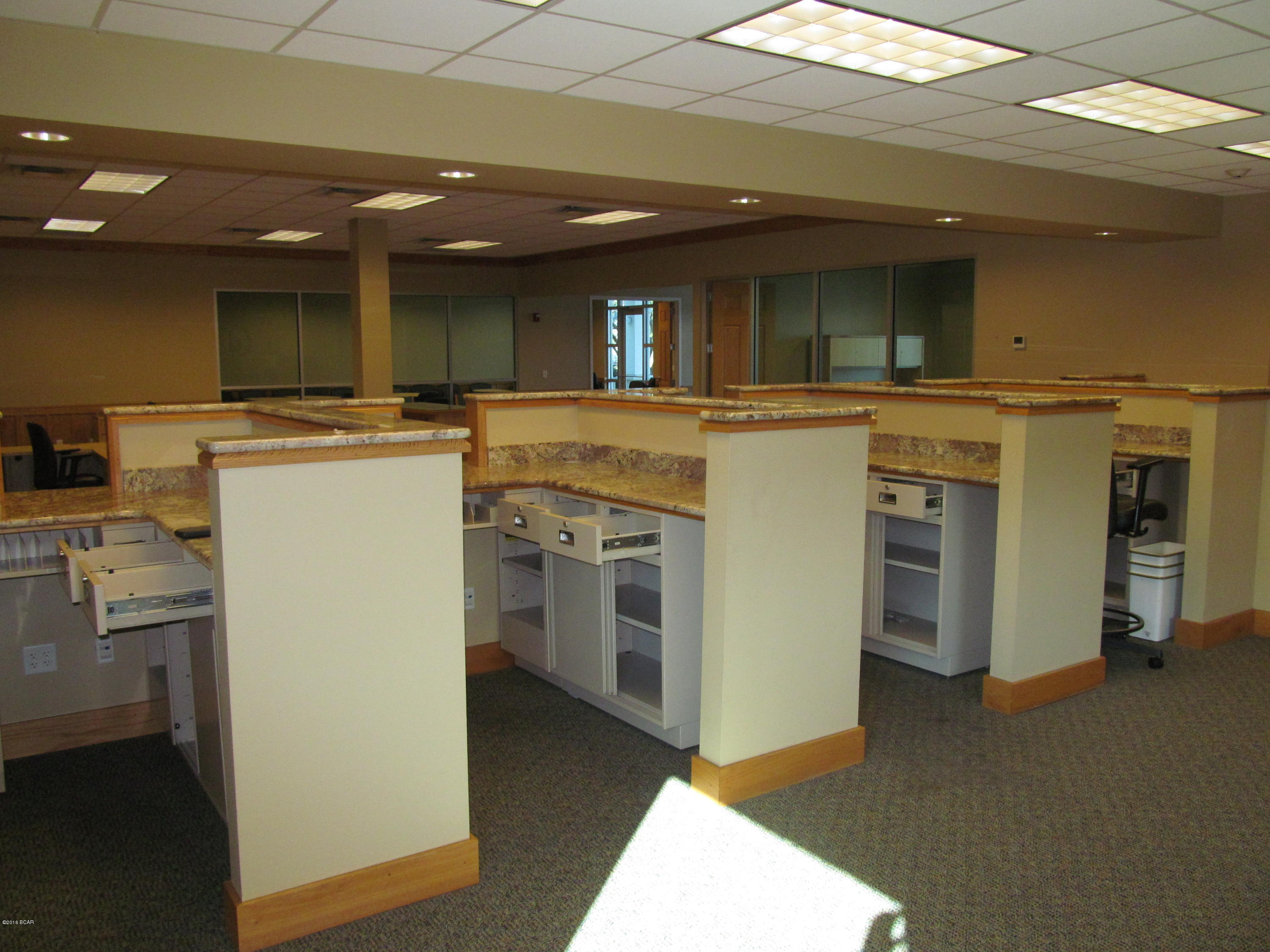 [No Recorded Subdiv] - Commercial Lease