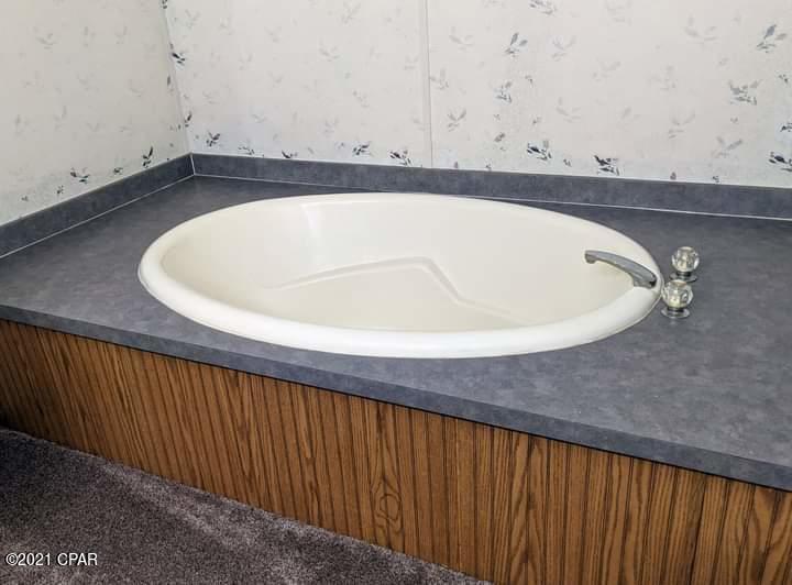 Leisure Lakes - Residential