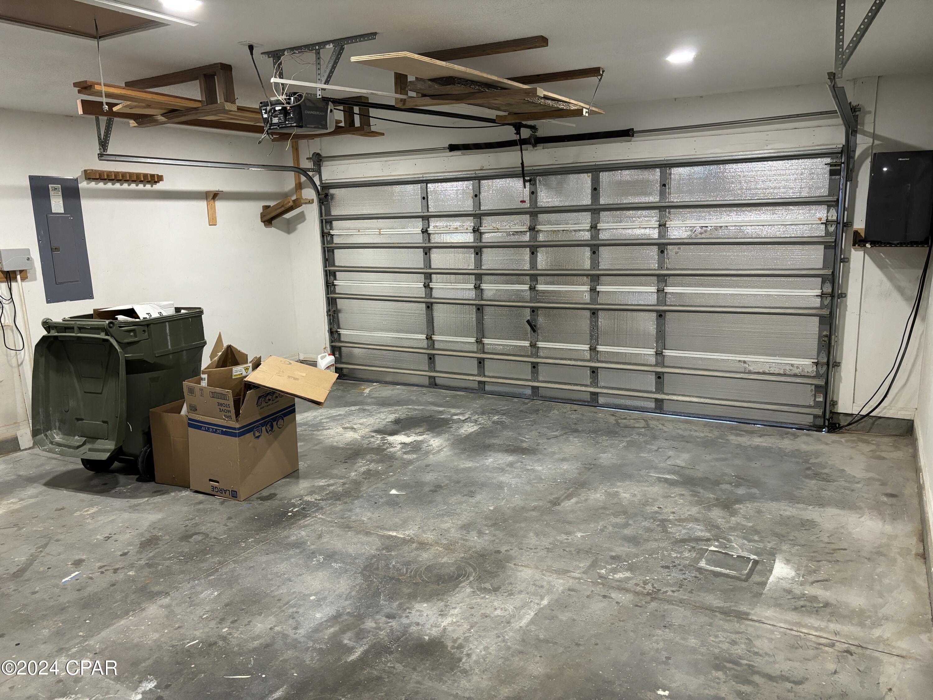 Hammocks - Residential Lease