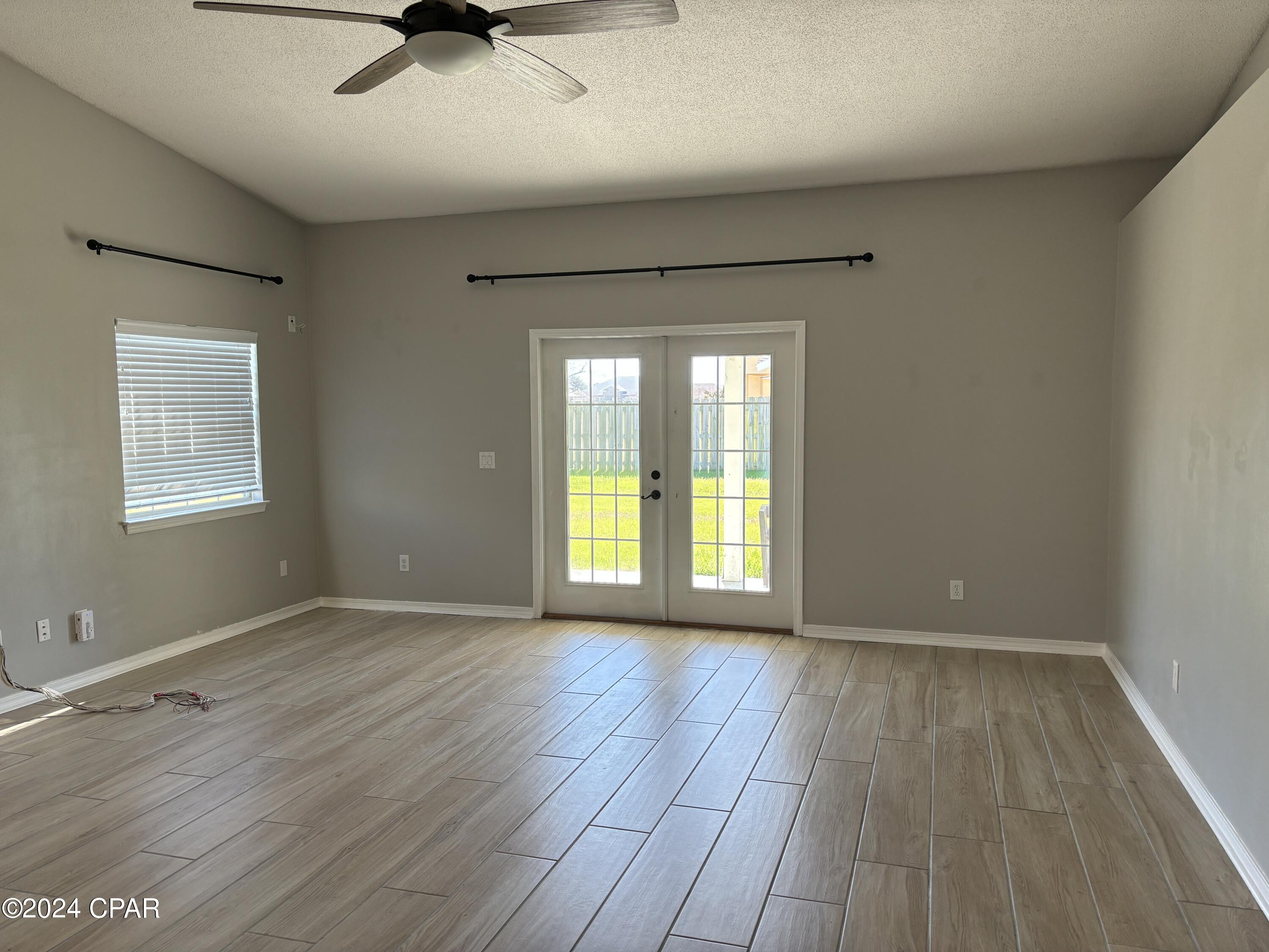 Hammocks - Residential Lease