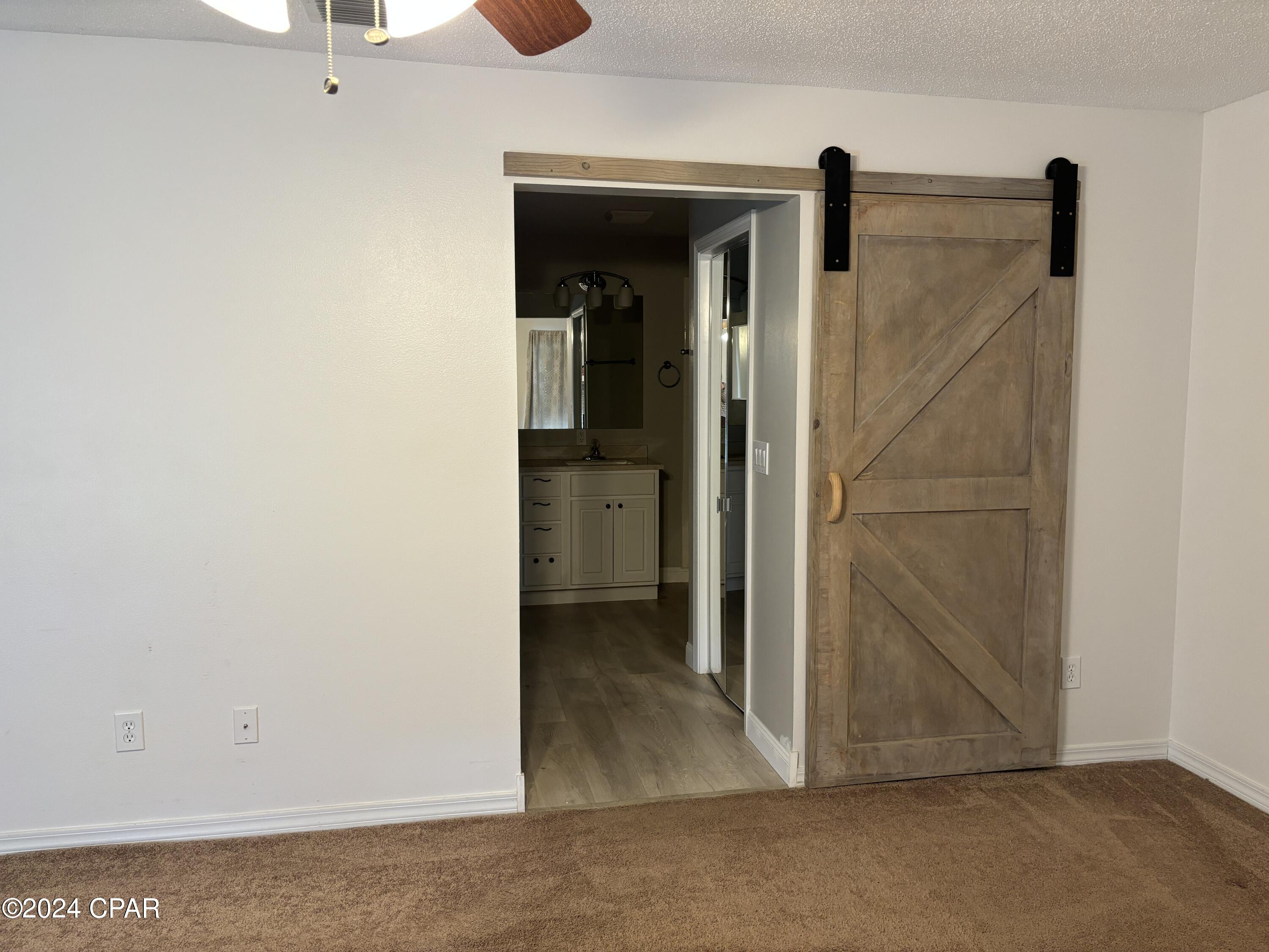 Hammocks - Residential Lease