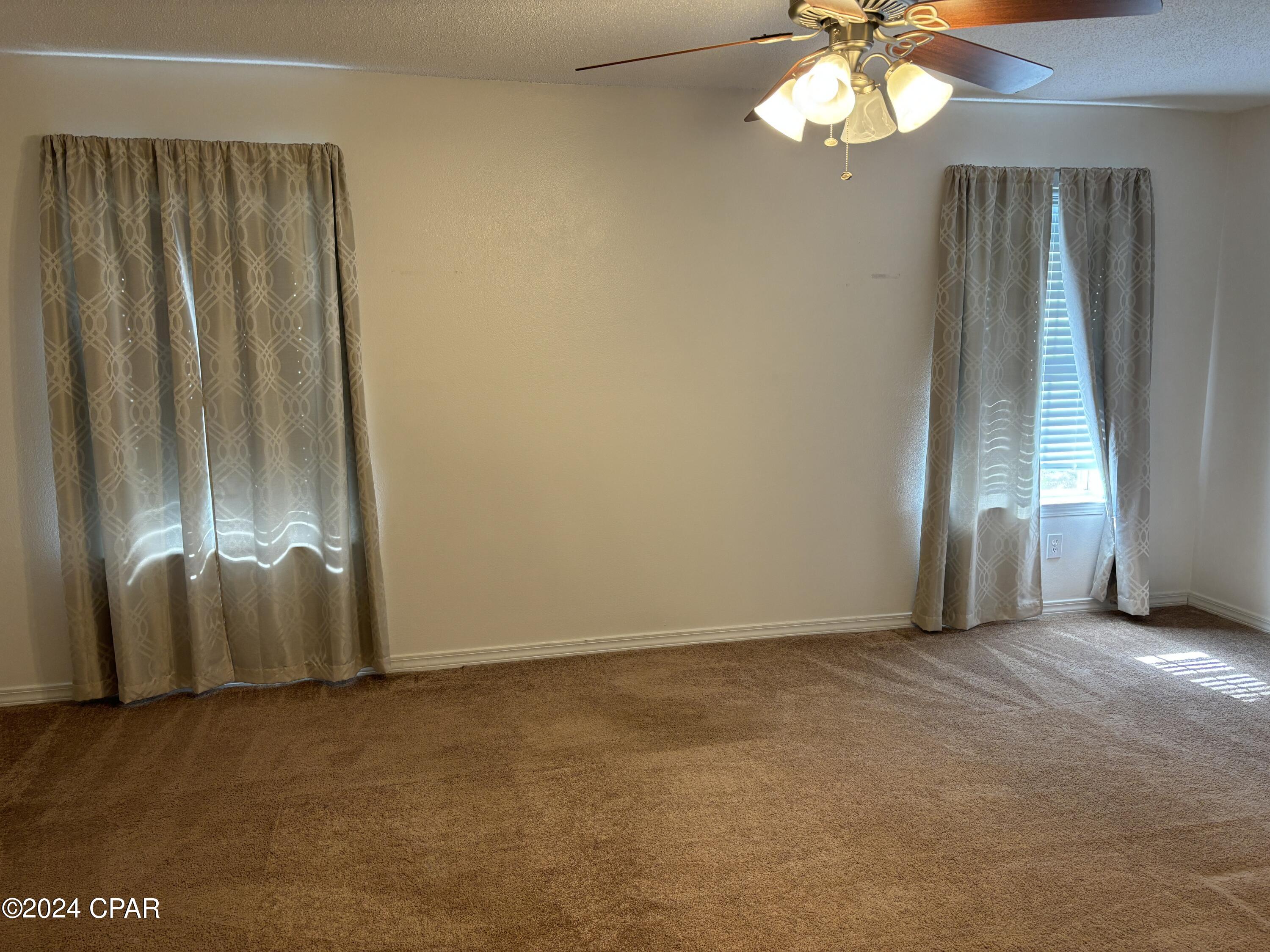 Hammocks - Residential Lease