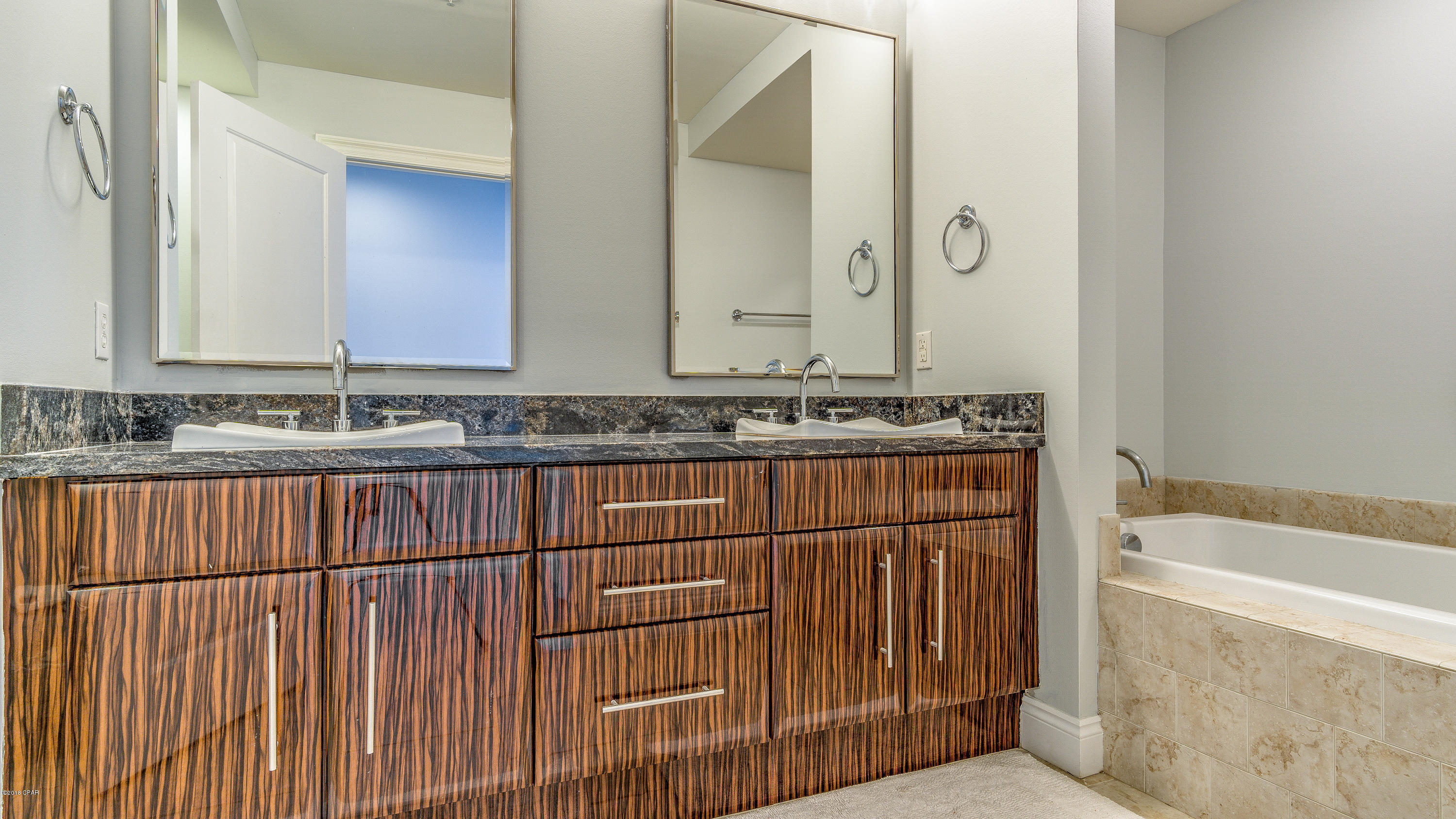 Marina Landing - Residential