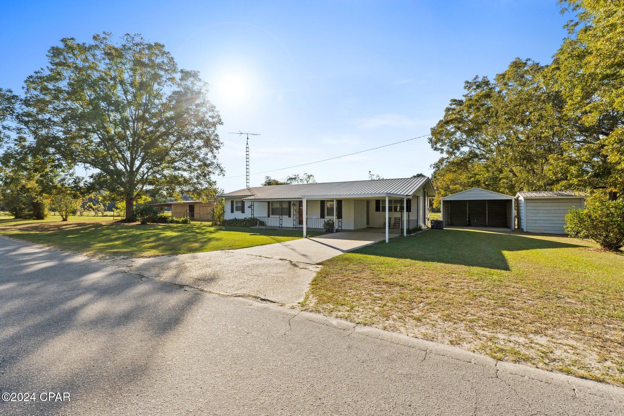 Bonifay - Residential