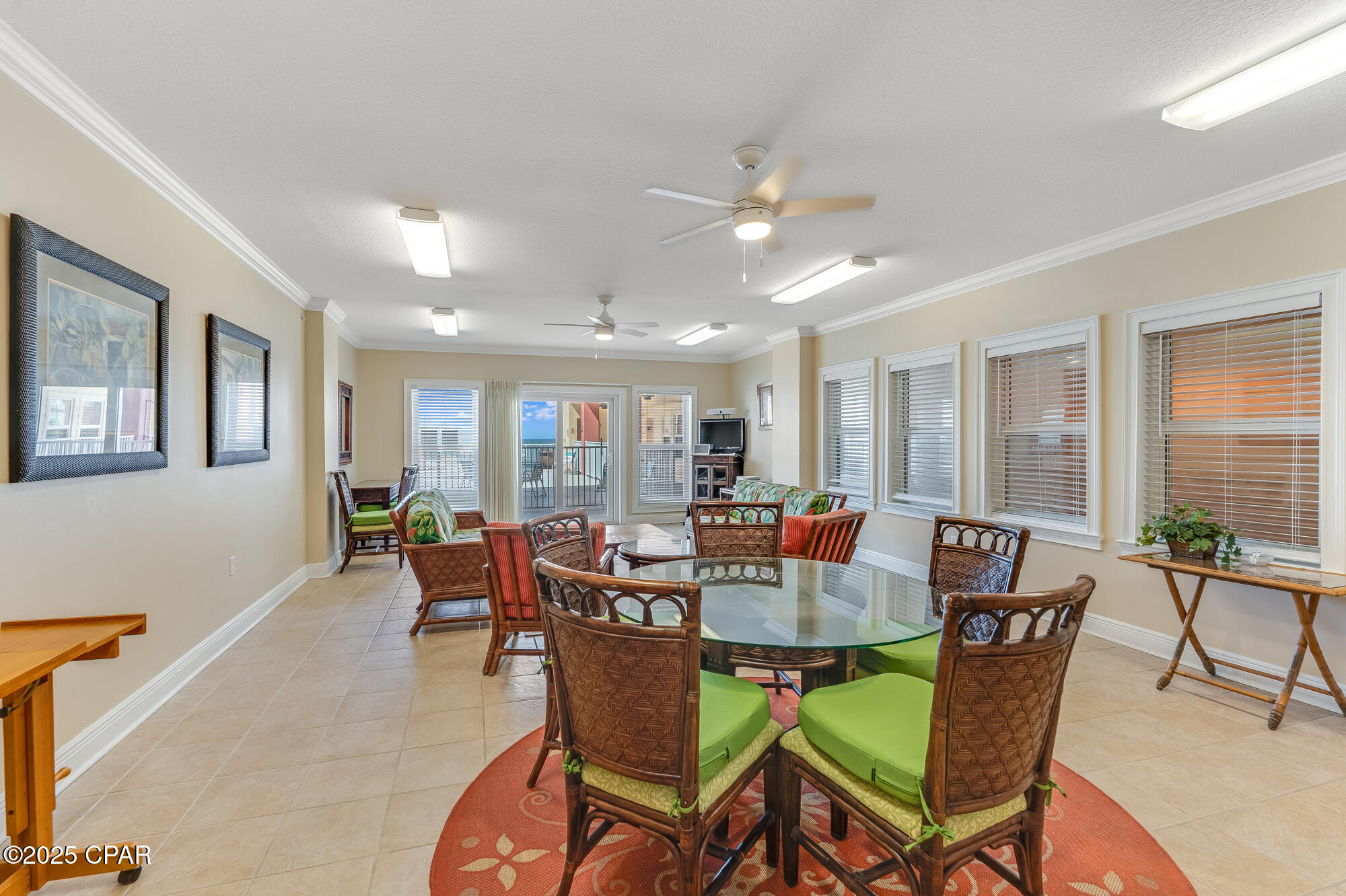 Paradise Shores - Residential