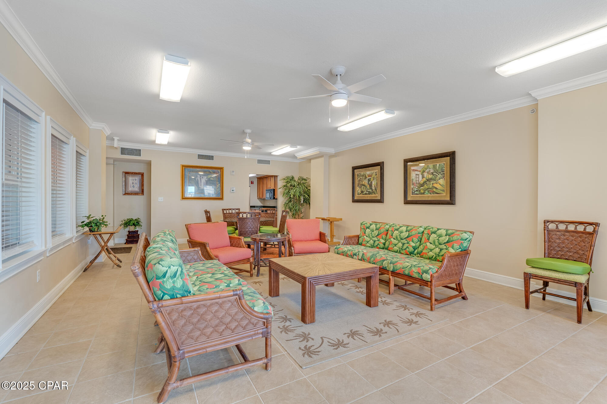 Paradise Shores - Residential