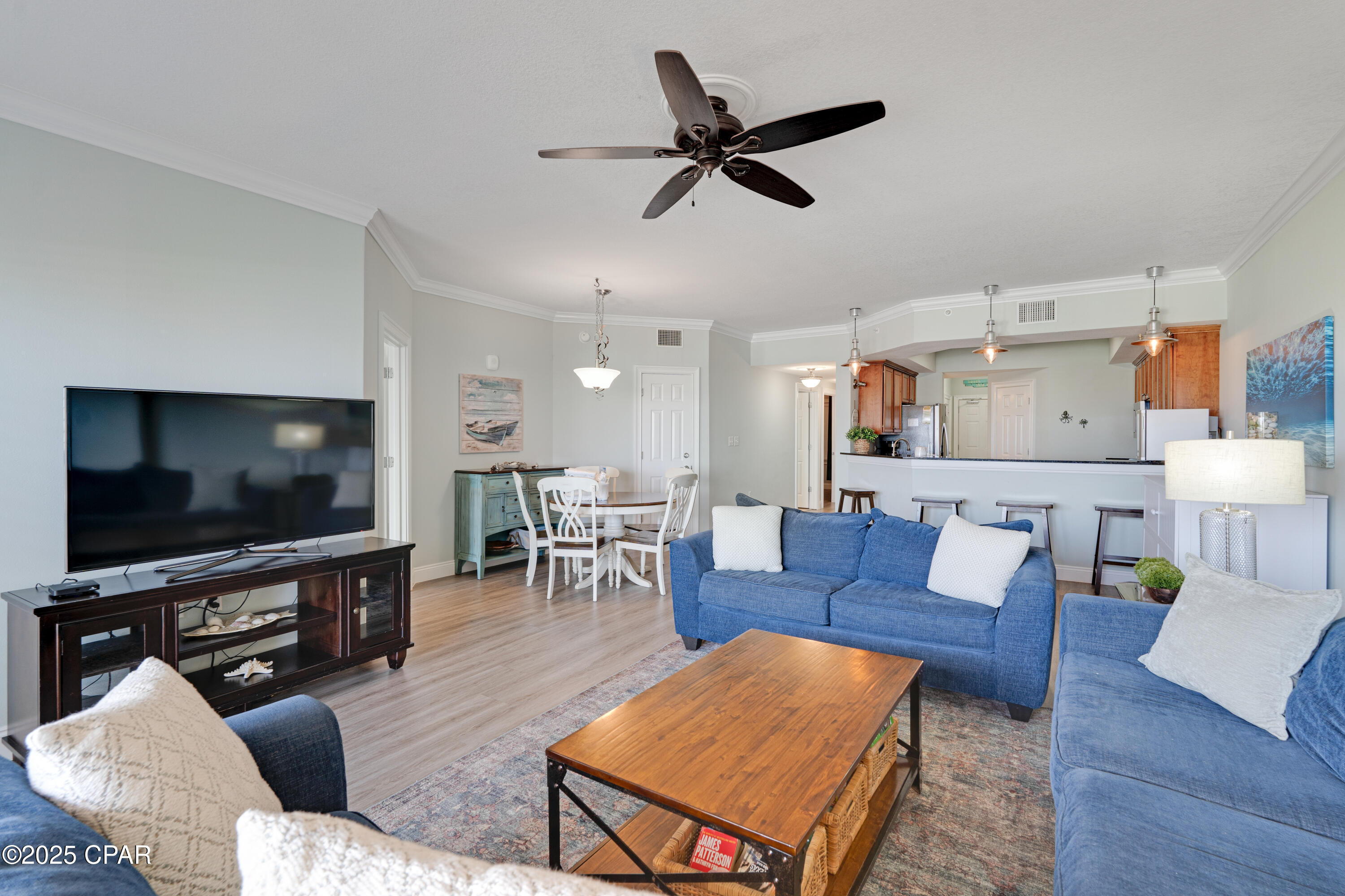 Paradise Shores - Residential