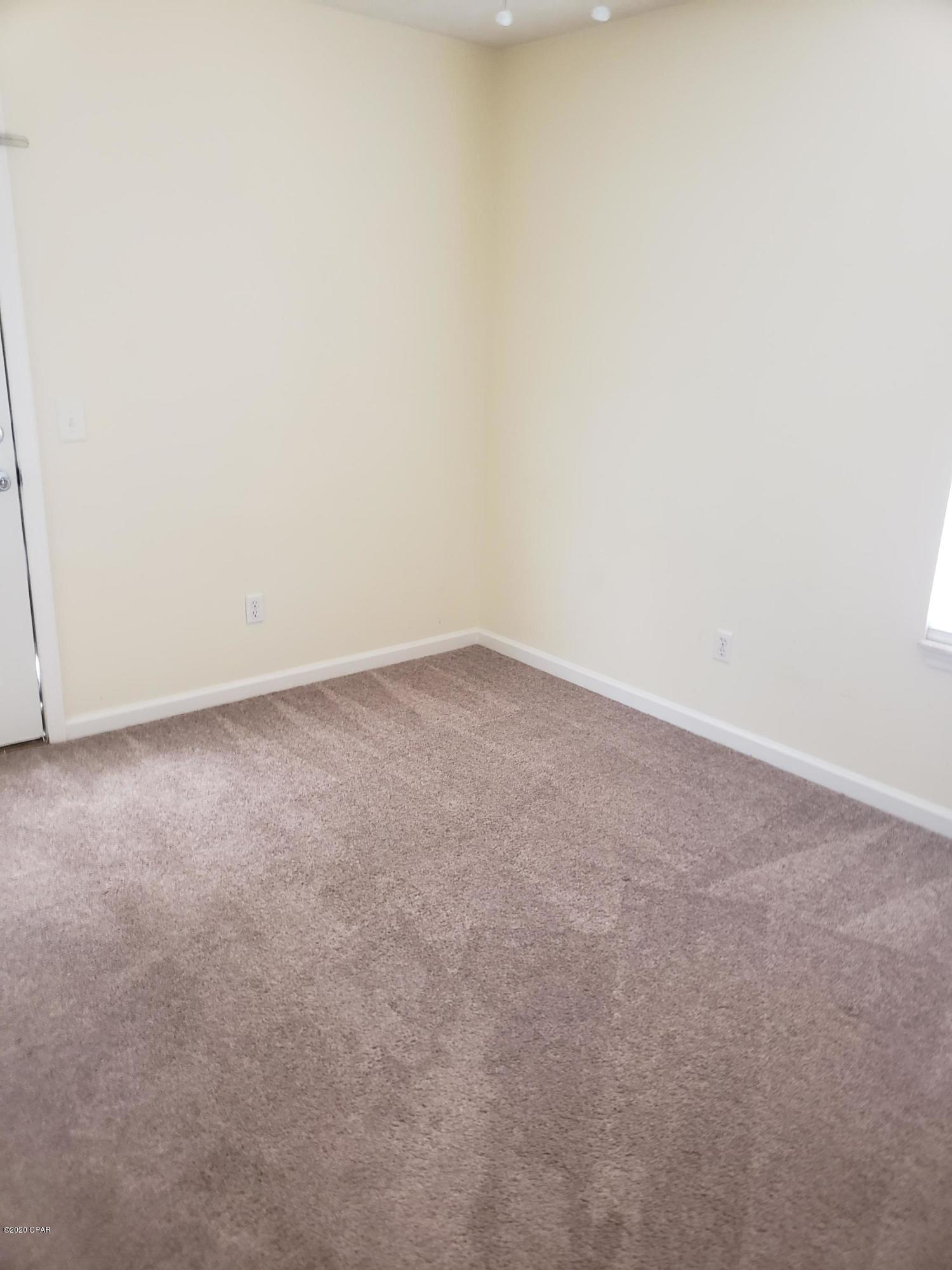 Crescent Beach Unit 1 - Residential Lease