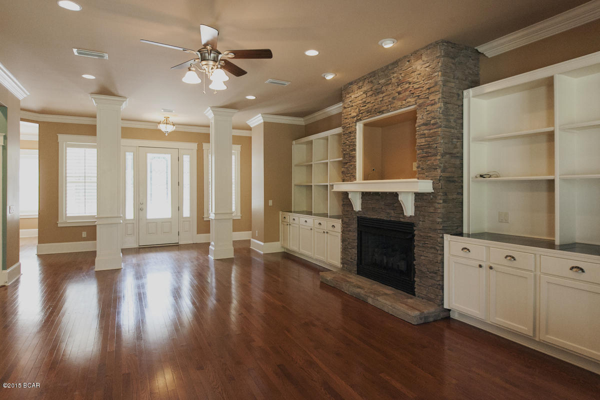 Hawks Landing - Residential