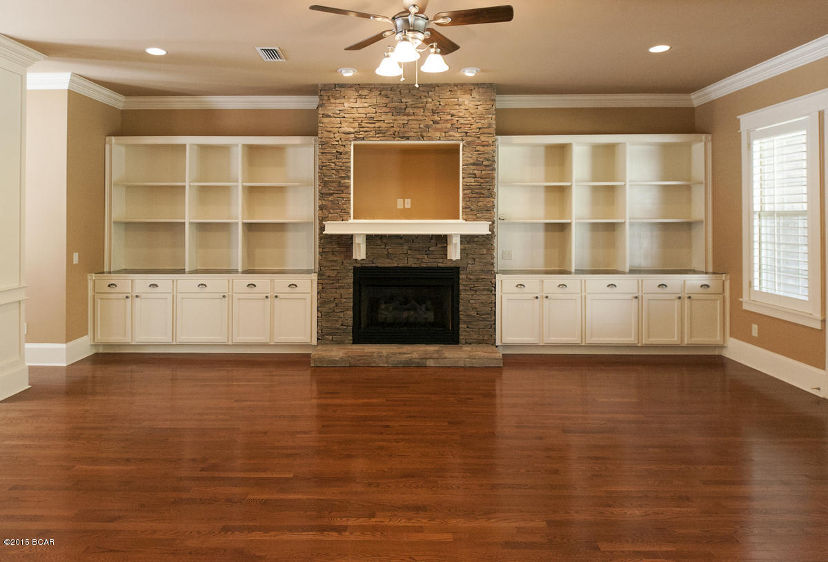 Hawks Landing - Residential