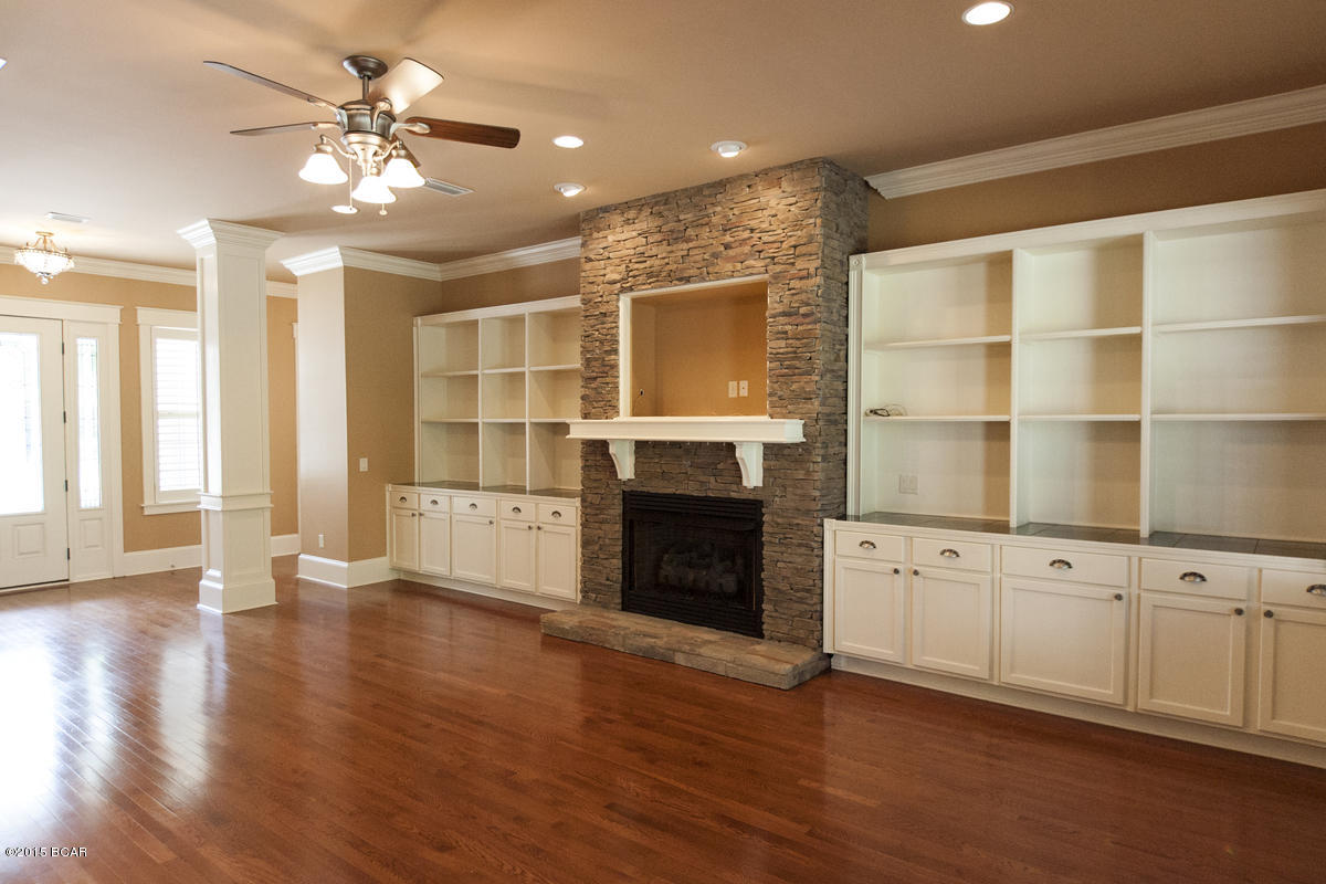 Hawks Landing - Residential