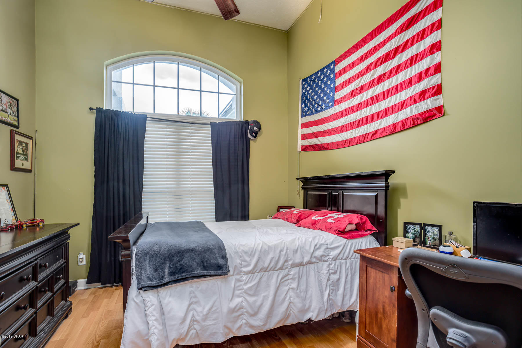 Pelican Bay - Residential