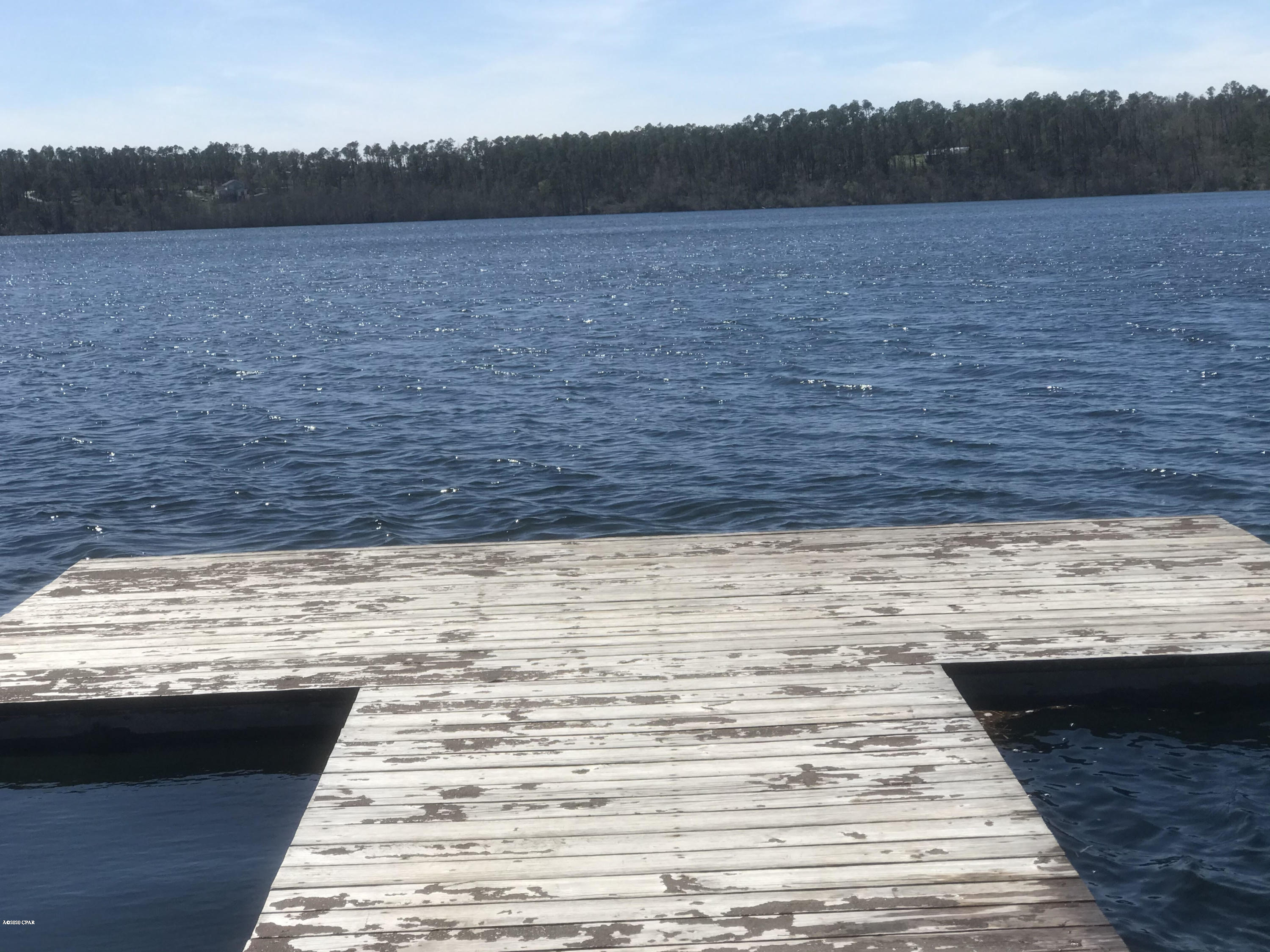 Compass Lake In The Hills - Land