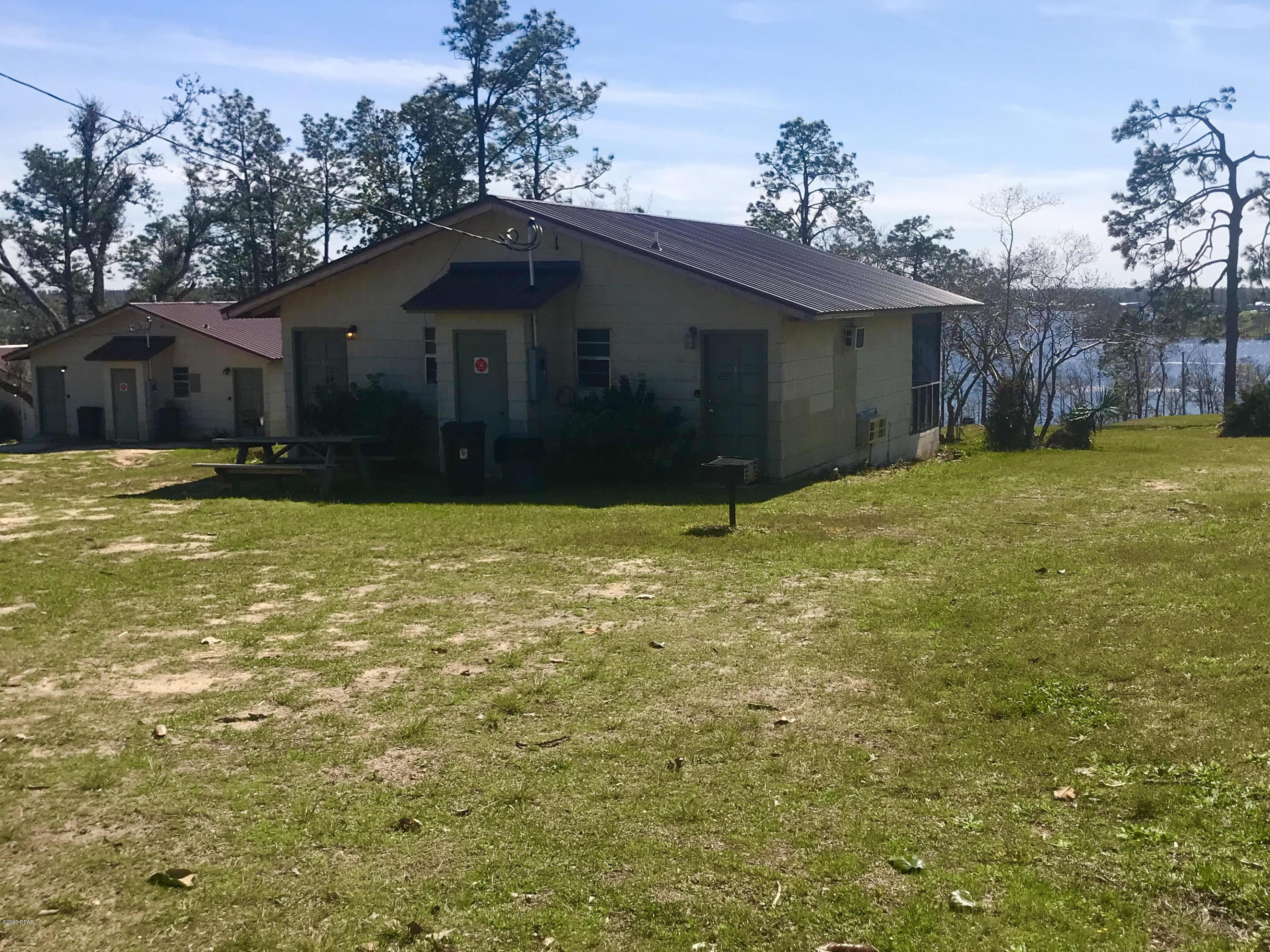 Compass Lake In The Hills - Land