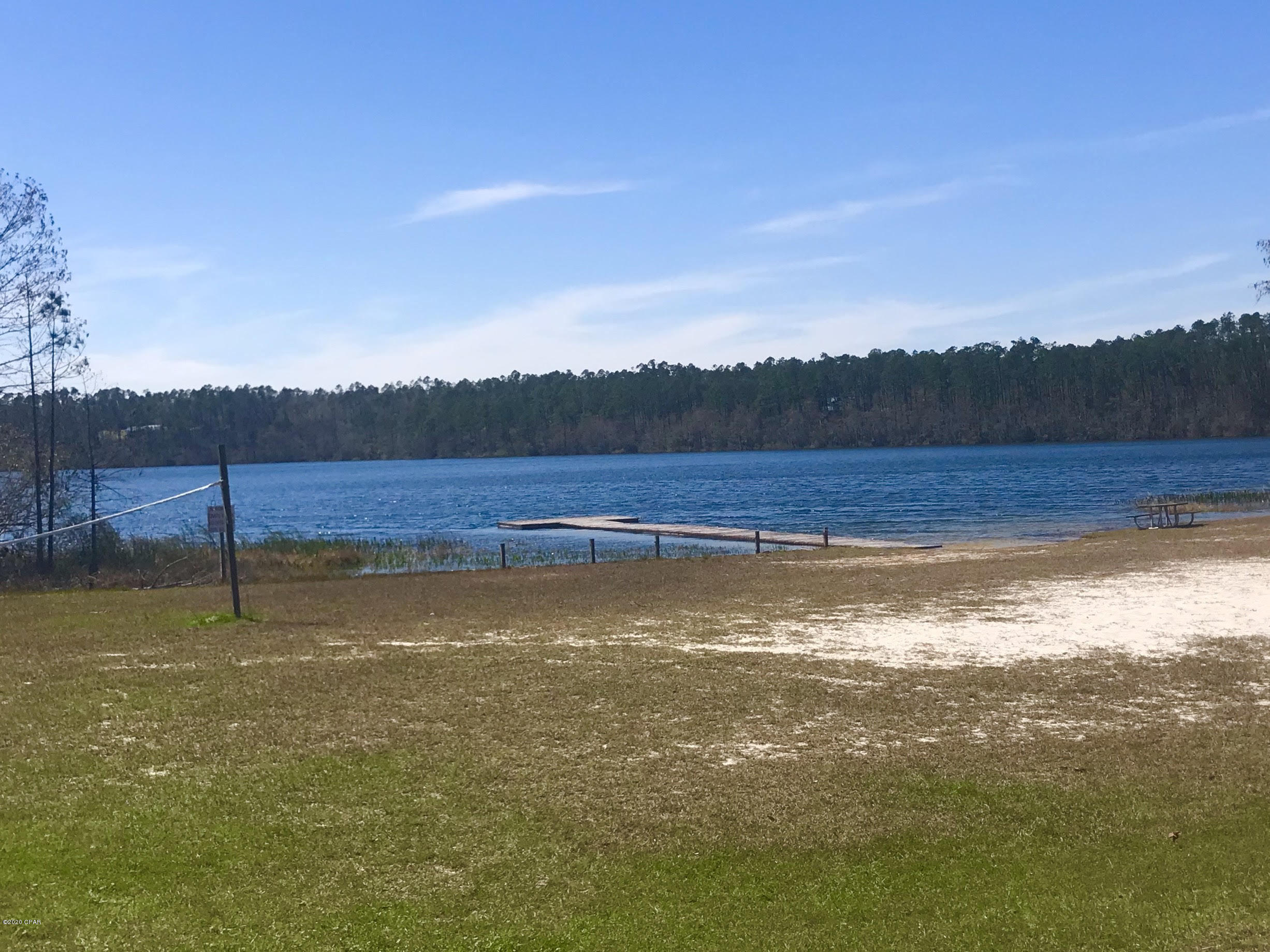 Compass Lake In The Hills - Land