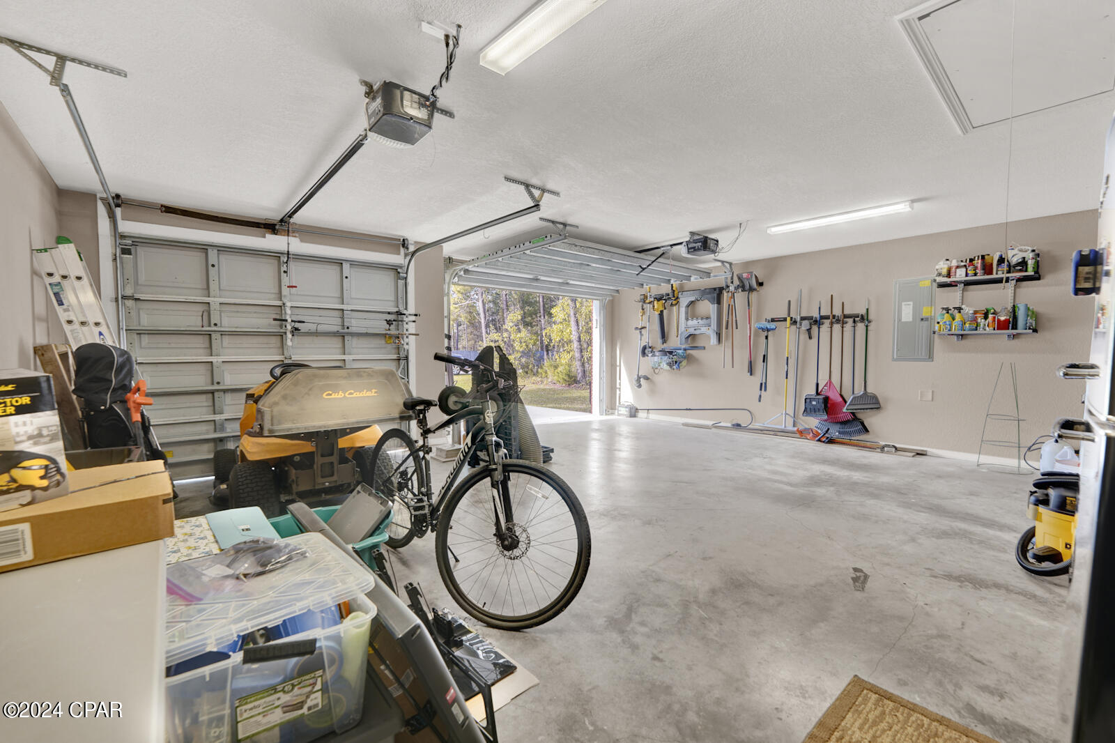 Oakcrest Unit 1 - Residential