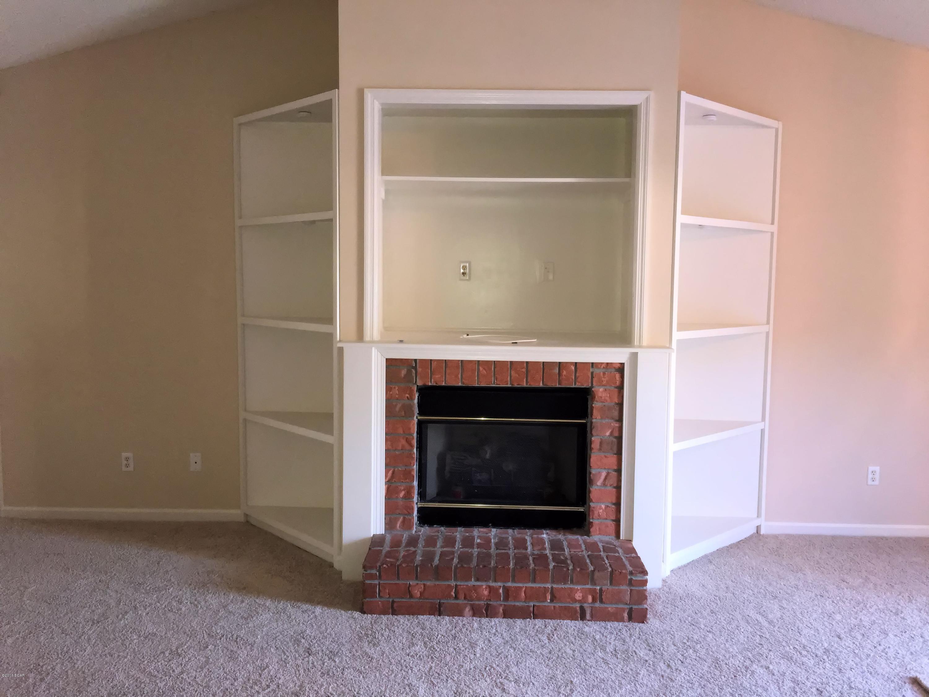 Highway 22 West Estates - Residential