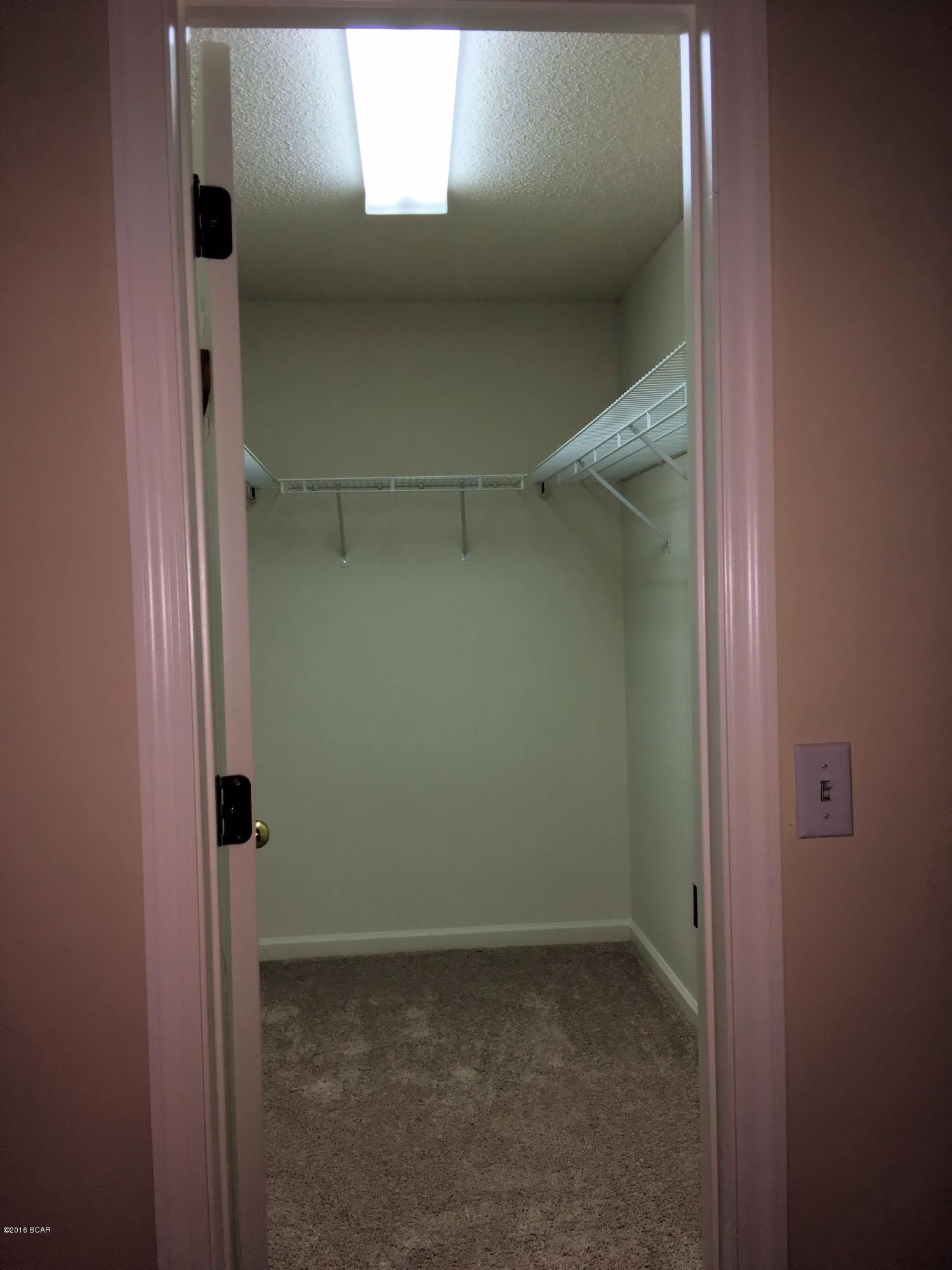 Highway 22 West Estates - Residential