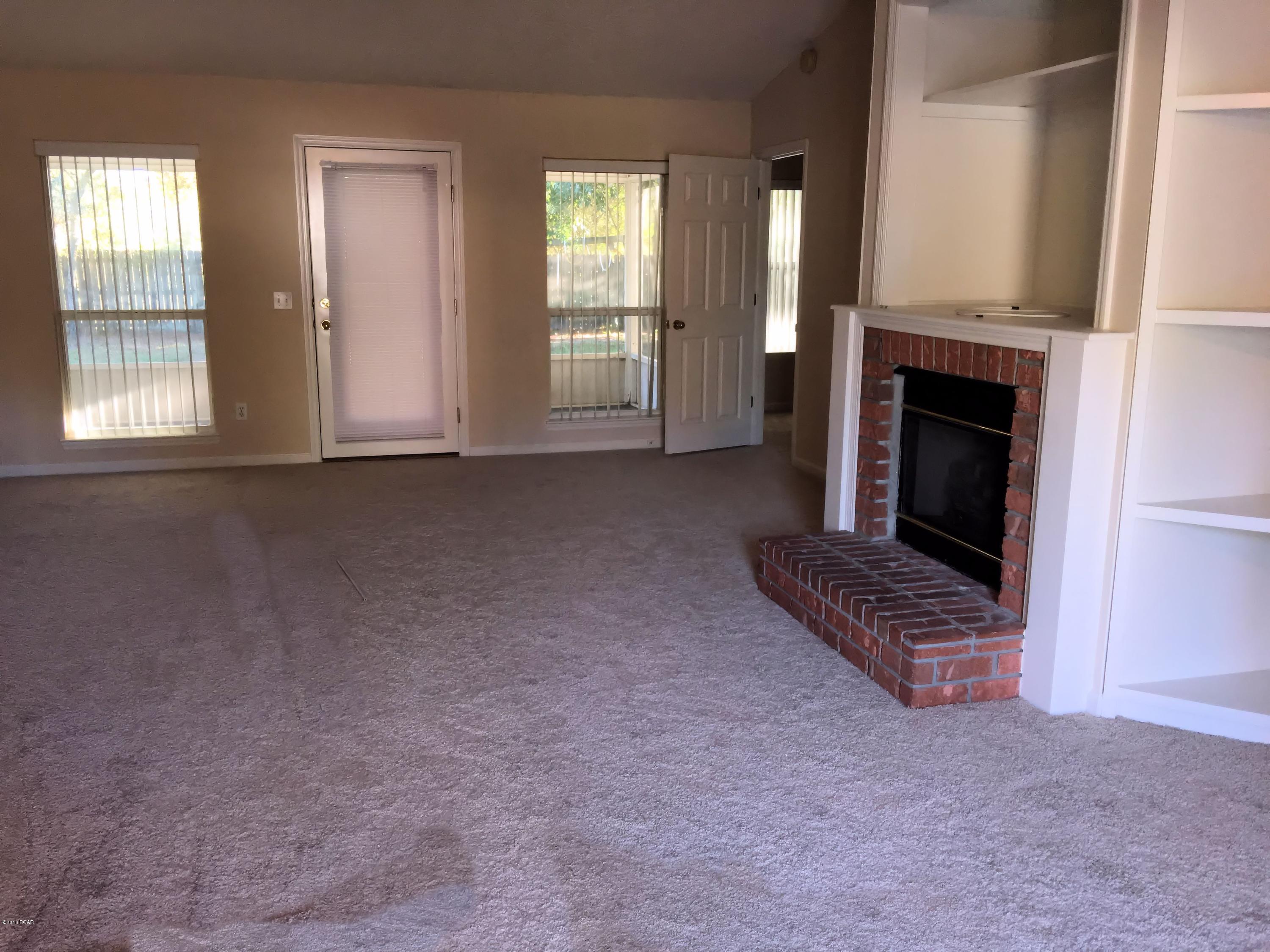 Highway 22 West Estates - Residential