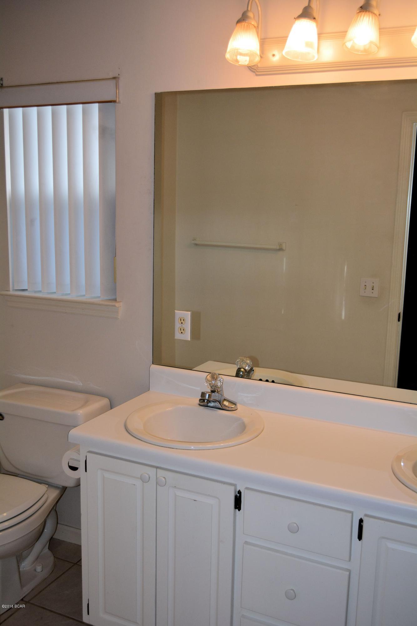 Highway 22 West Estates - Residential