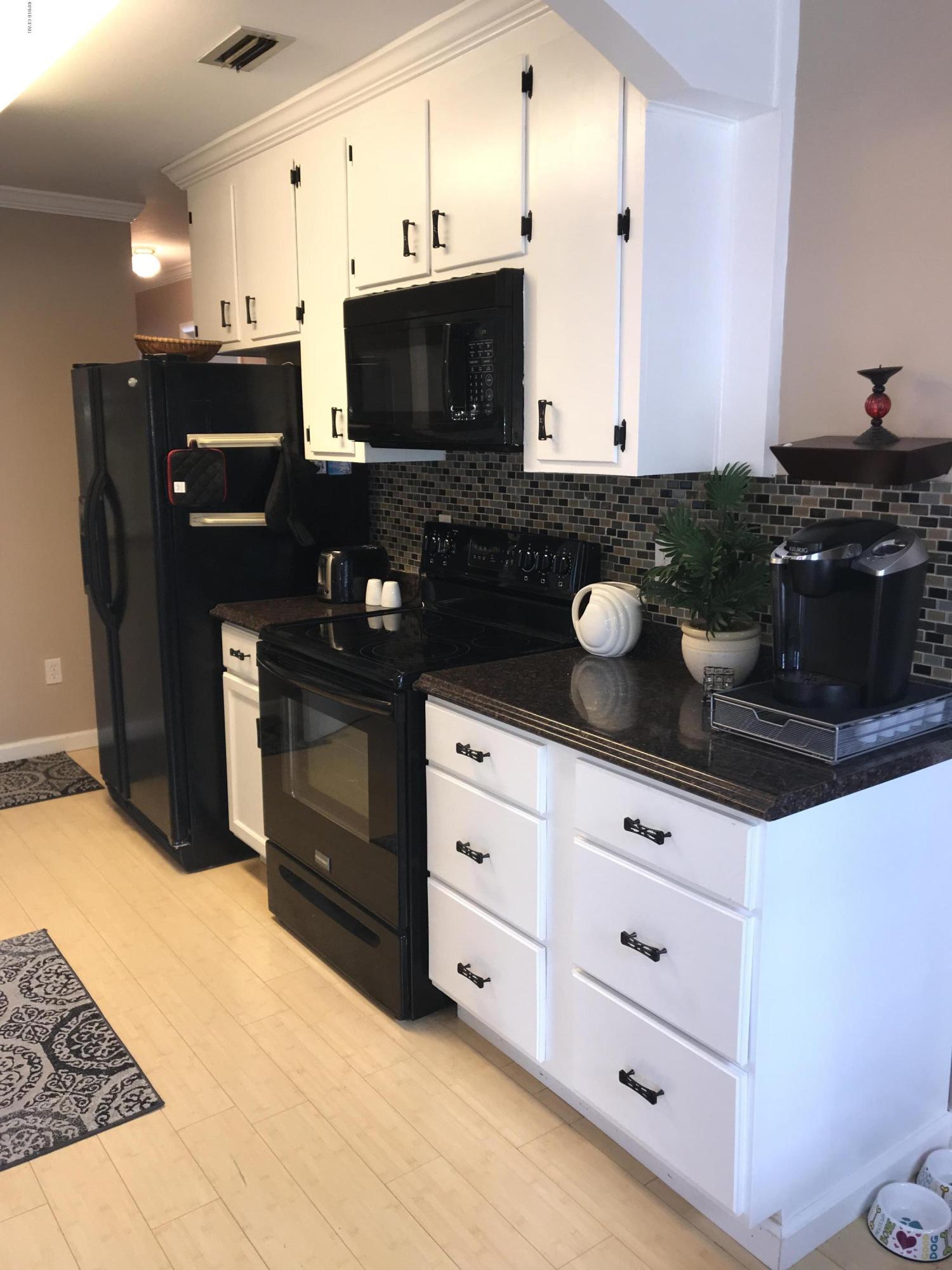 Riviera Beach 1st Add - Residential