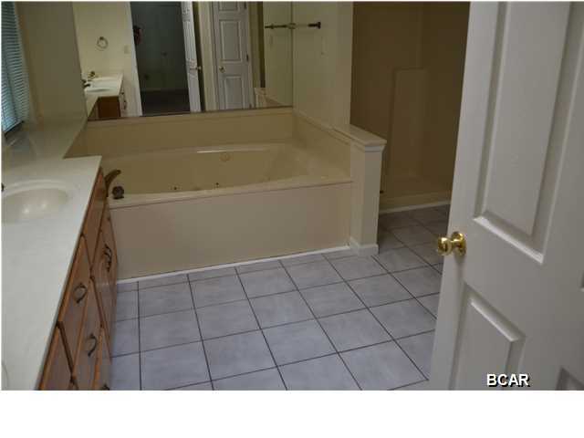 Imperial Oaks - Residential