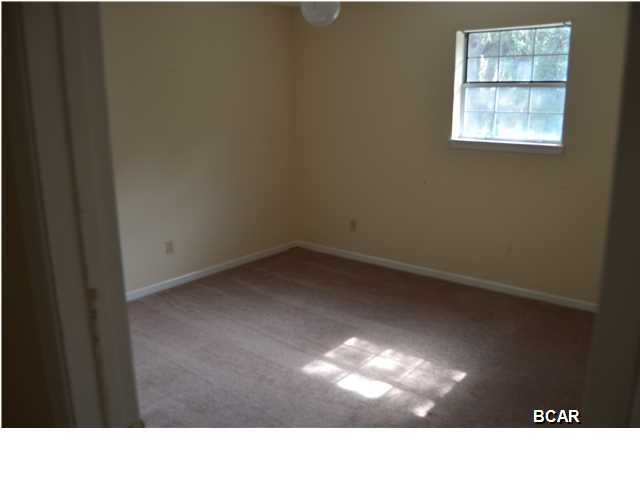 Imperial Oaks - Residential