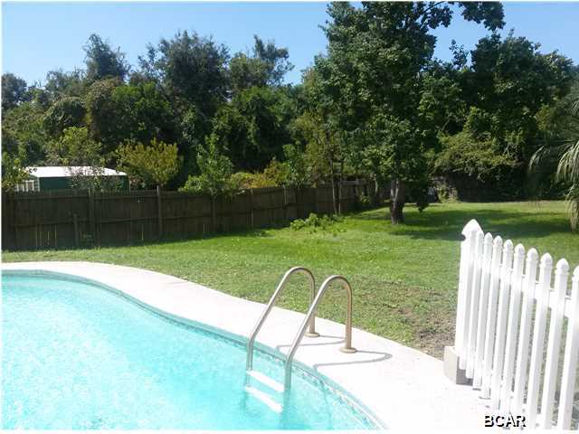 Imperial Oaks - Residential